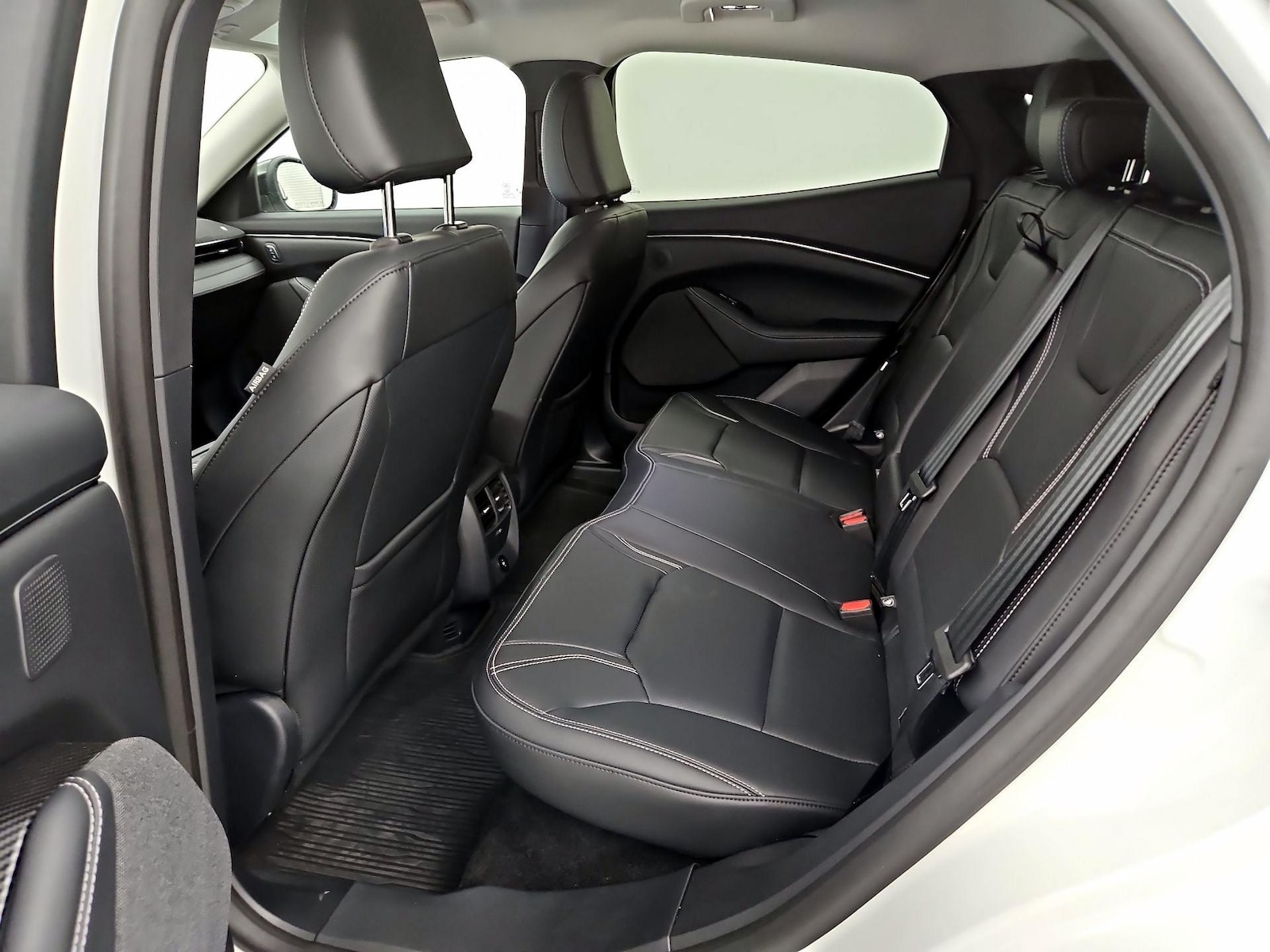 2025 Ford Mustang Mach-E Premium AWD - Photo 21