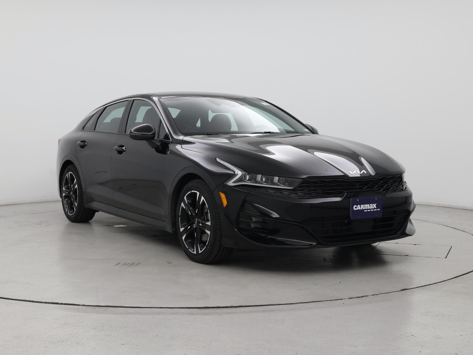 2023 Kia K5 GT-Line - Photo 2
