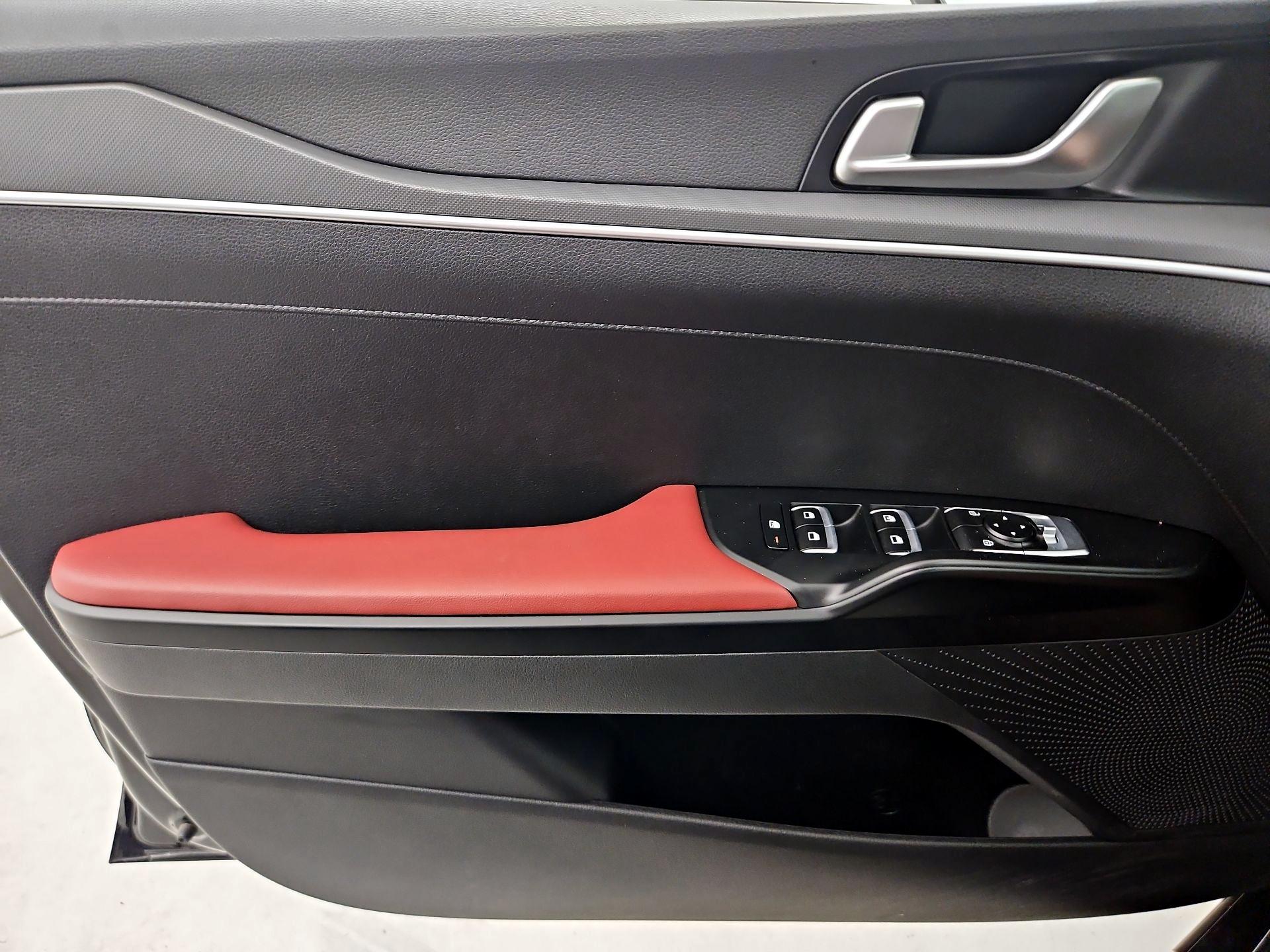 Thumbnail: 2023 Kia K5 - 12
