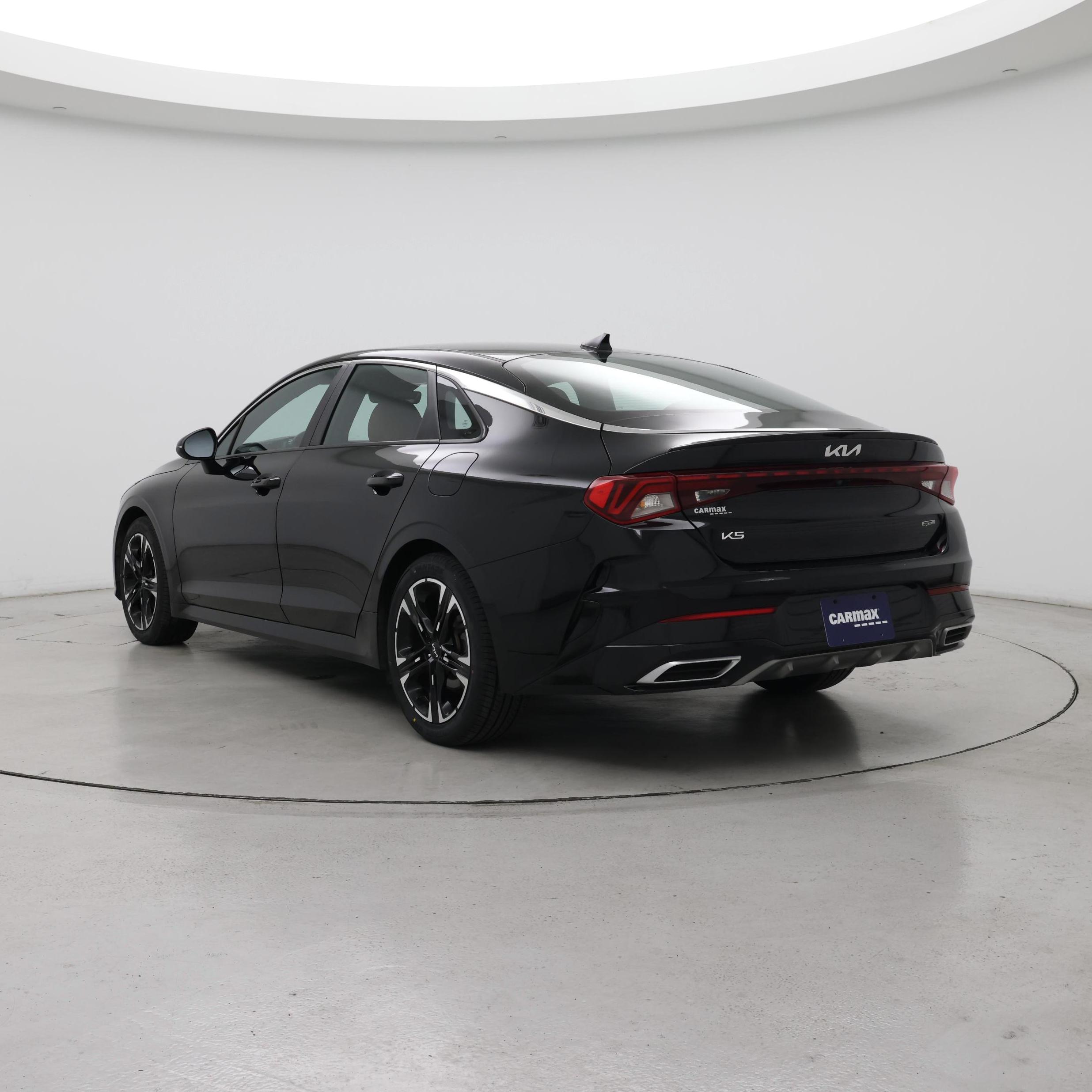 Thumbnail: 2023 Kia K5 - 2
