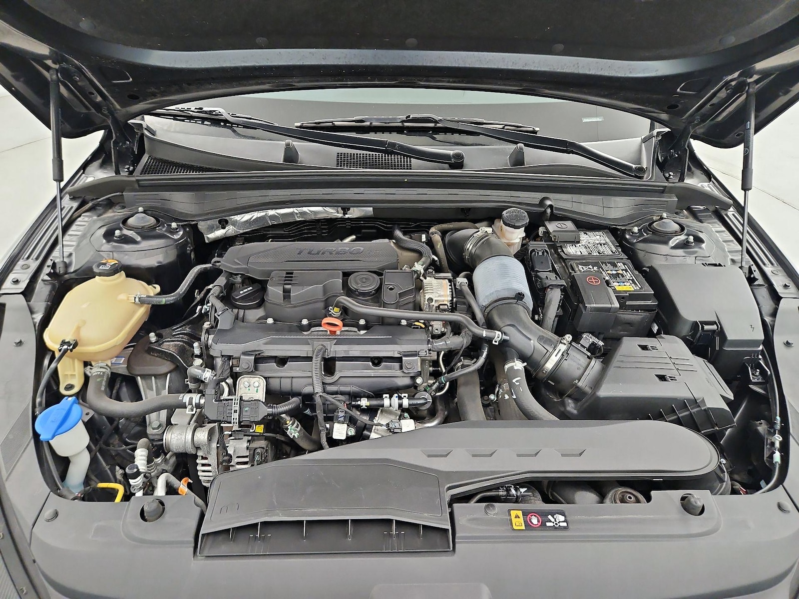 2023 Kia K5 GT-Line - Photo 23
