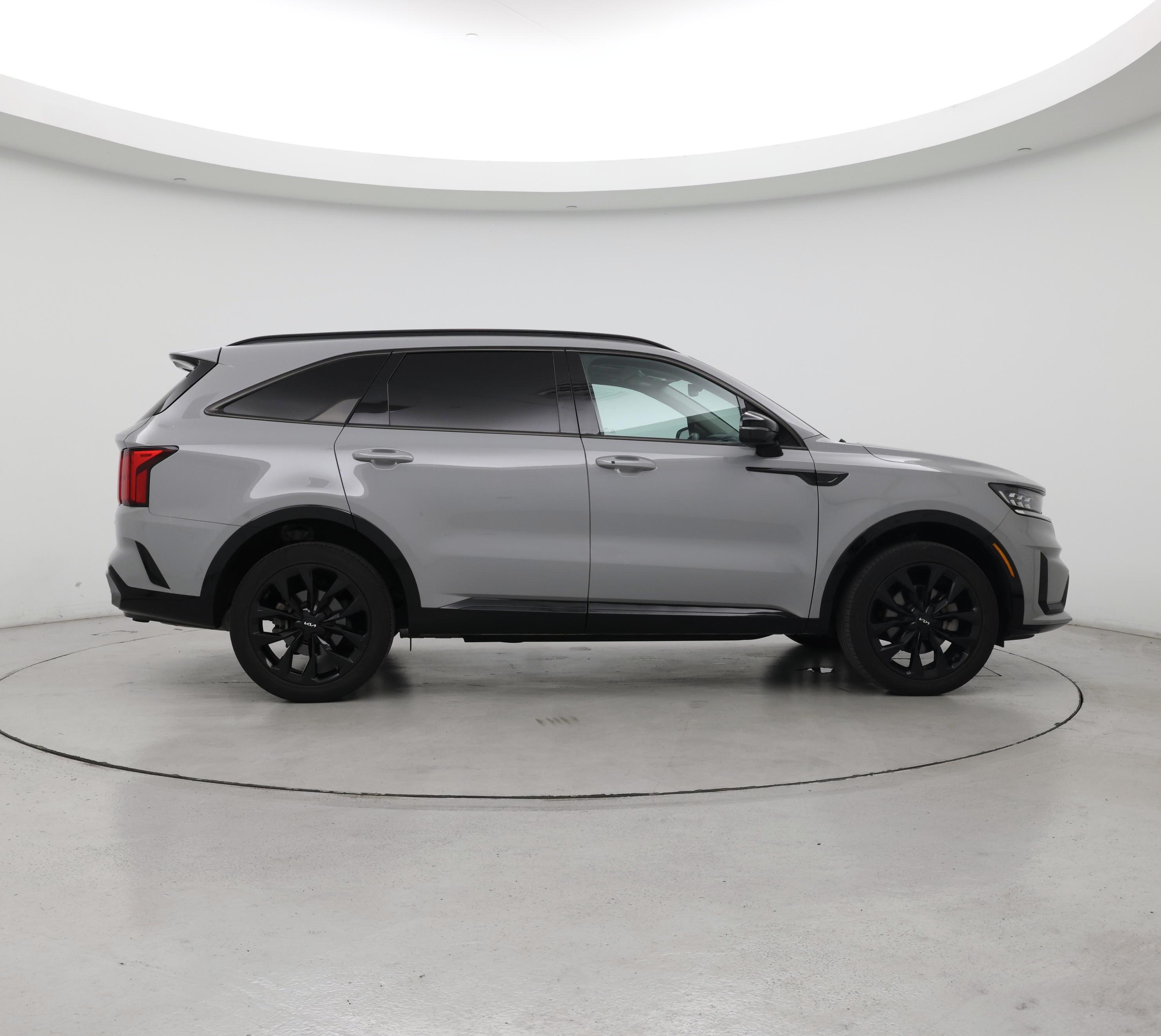 Thumbnail: 2023 Kia Sorento - 7