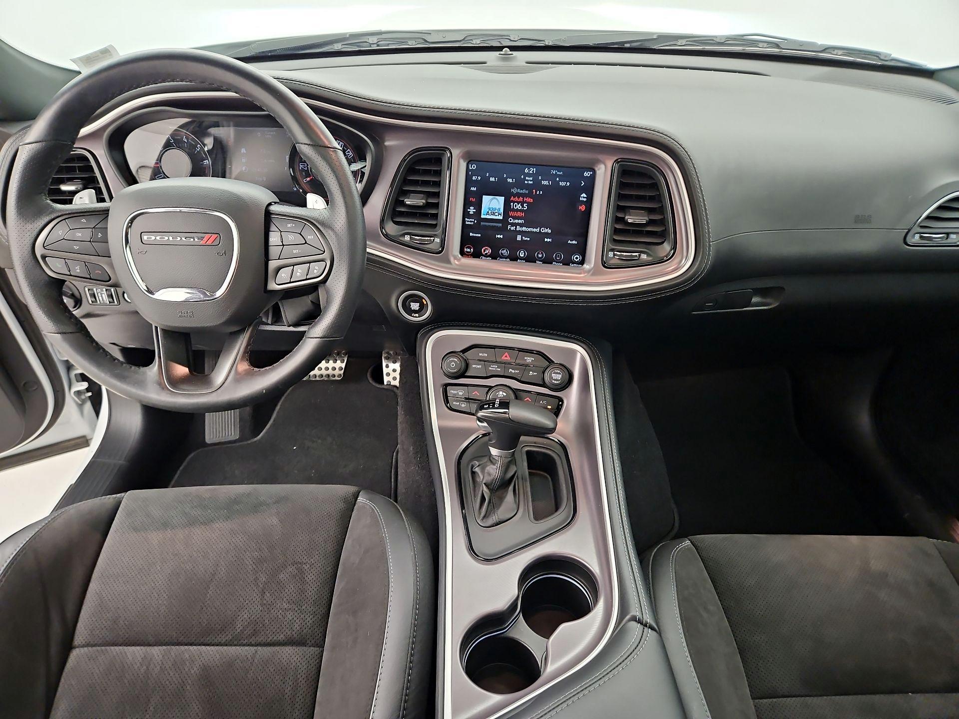 Thumbnail: 2021 Dodge Challenger - 9