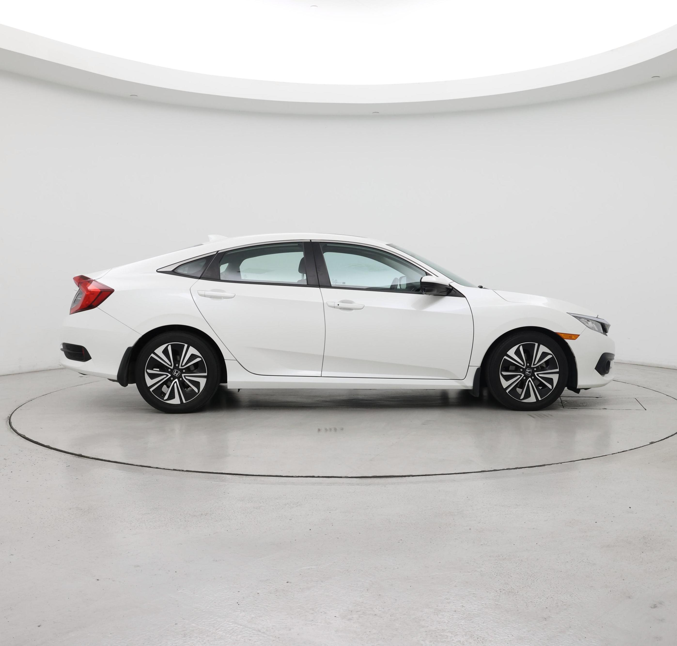 Thumbnail: 2017 Honda Civic - 7