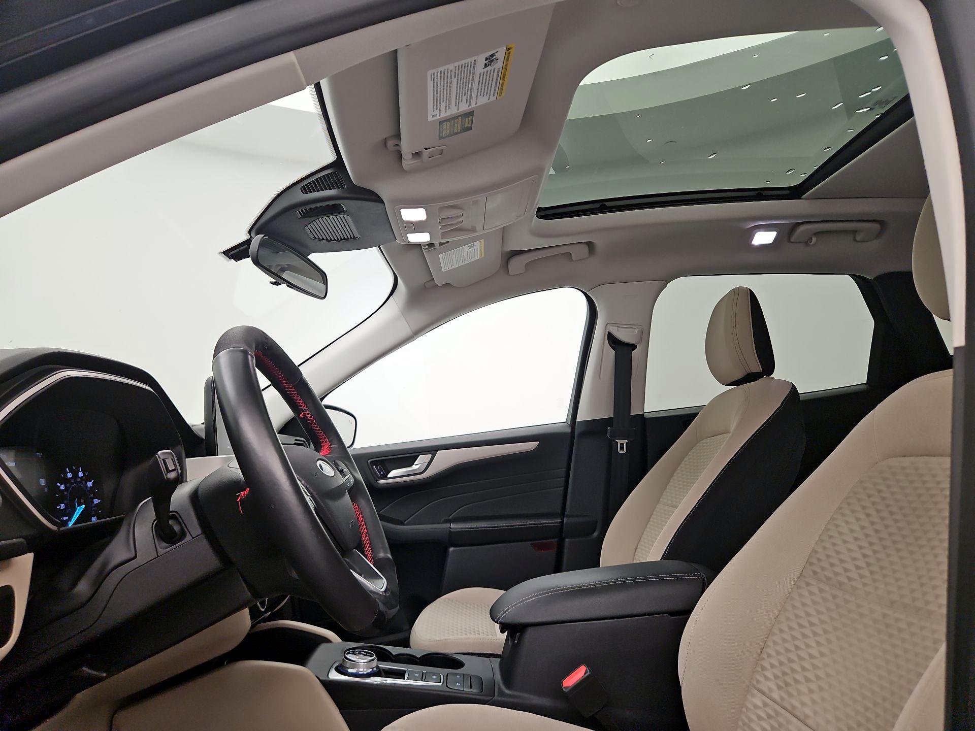 Thumbnail: 2021 Ford Escape - 19