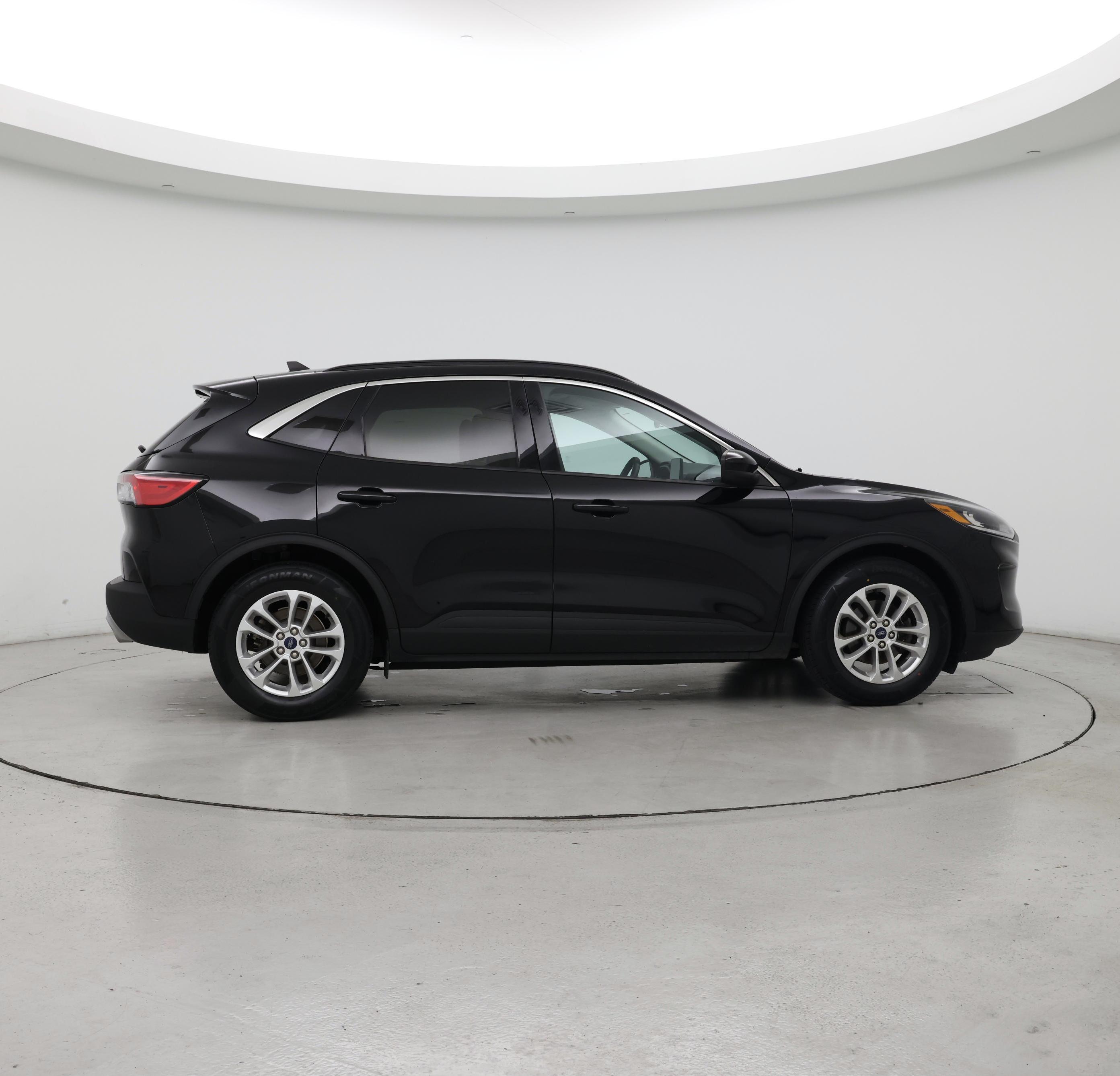 Thumbnail: 2021 Ford Escape - 7