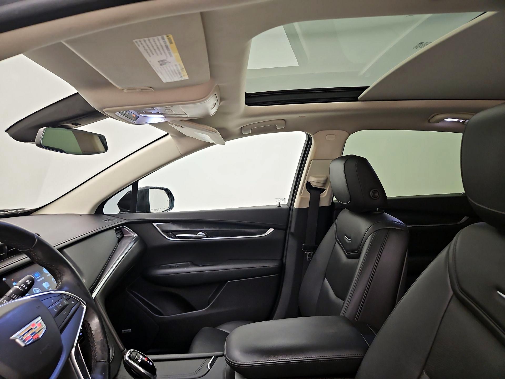 Thumbnail: 2019 Cadillac XT5 - 18