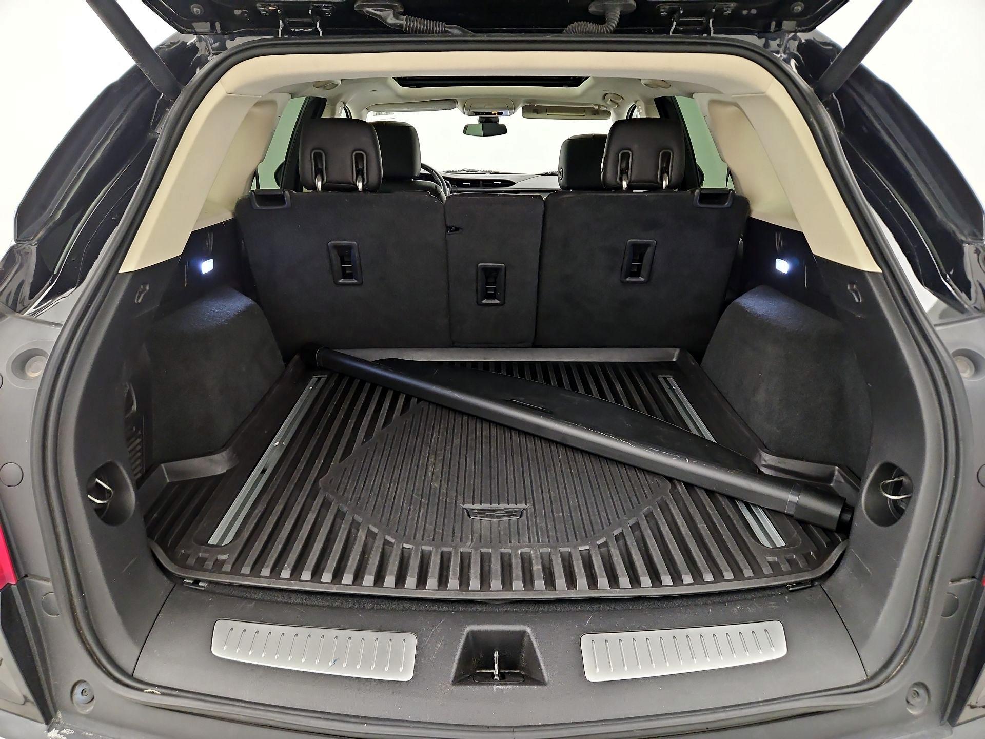 Thumbnail: 2019 Cadillac XT5 - 20