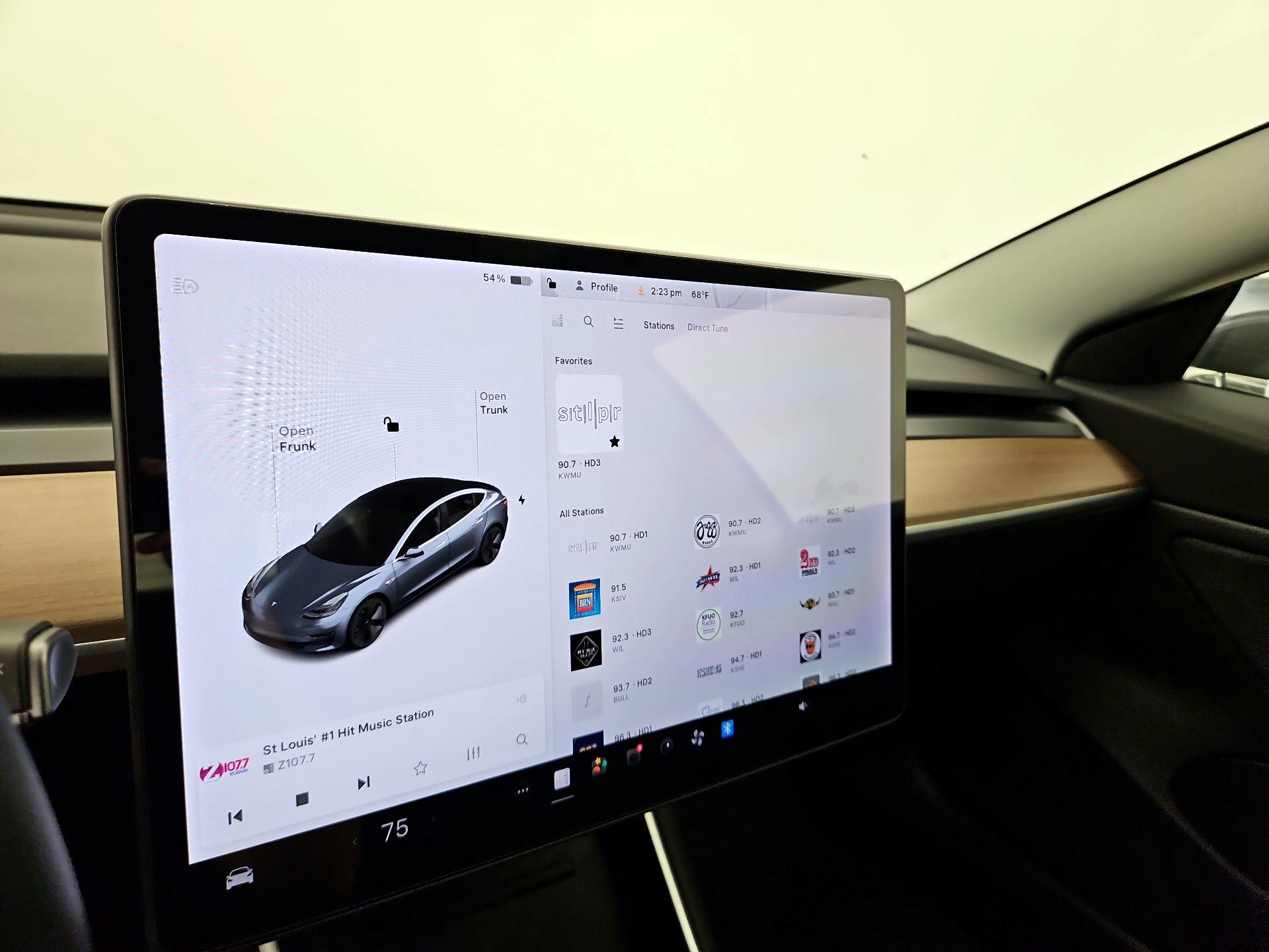Thumbnail: 2019 Tesla Model 3 - 15