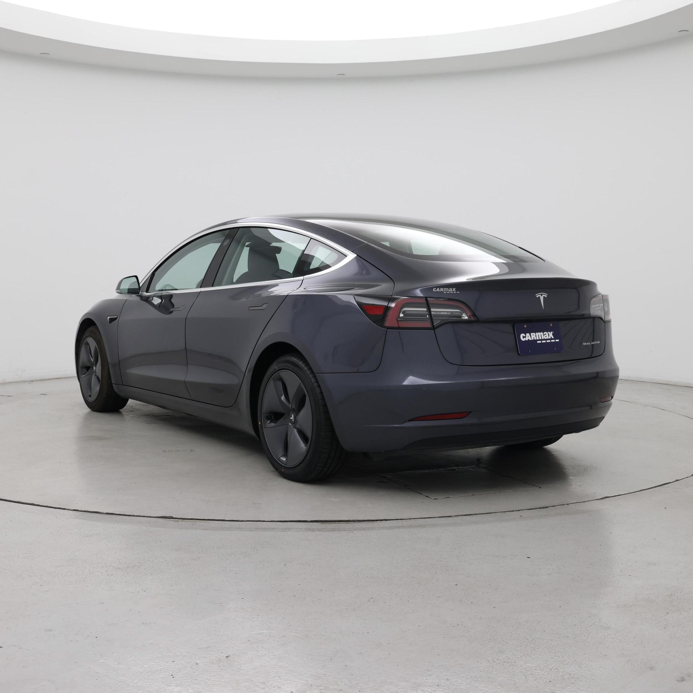 Thumbnail: 2019 Tesla Model 3 - 2