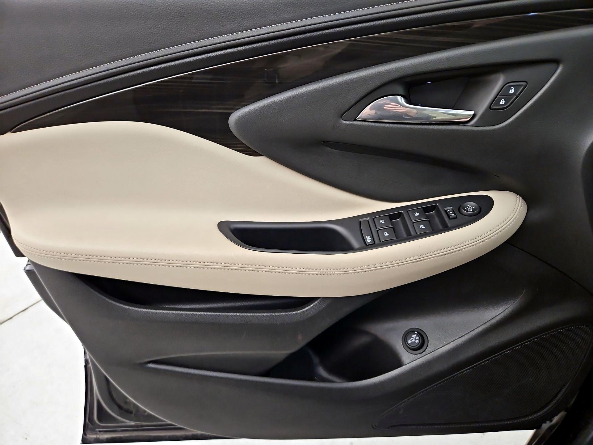Thumbnail: 2020 Buick Envision - 12