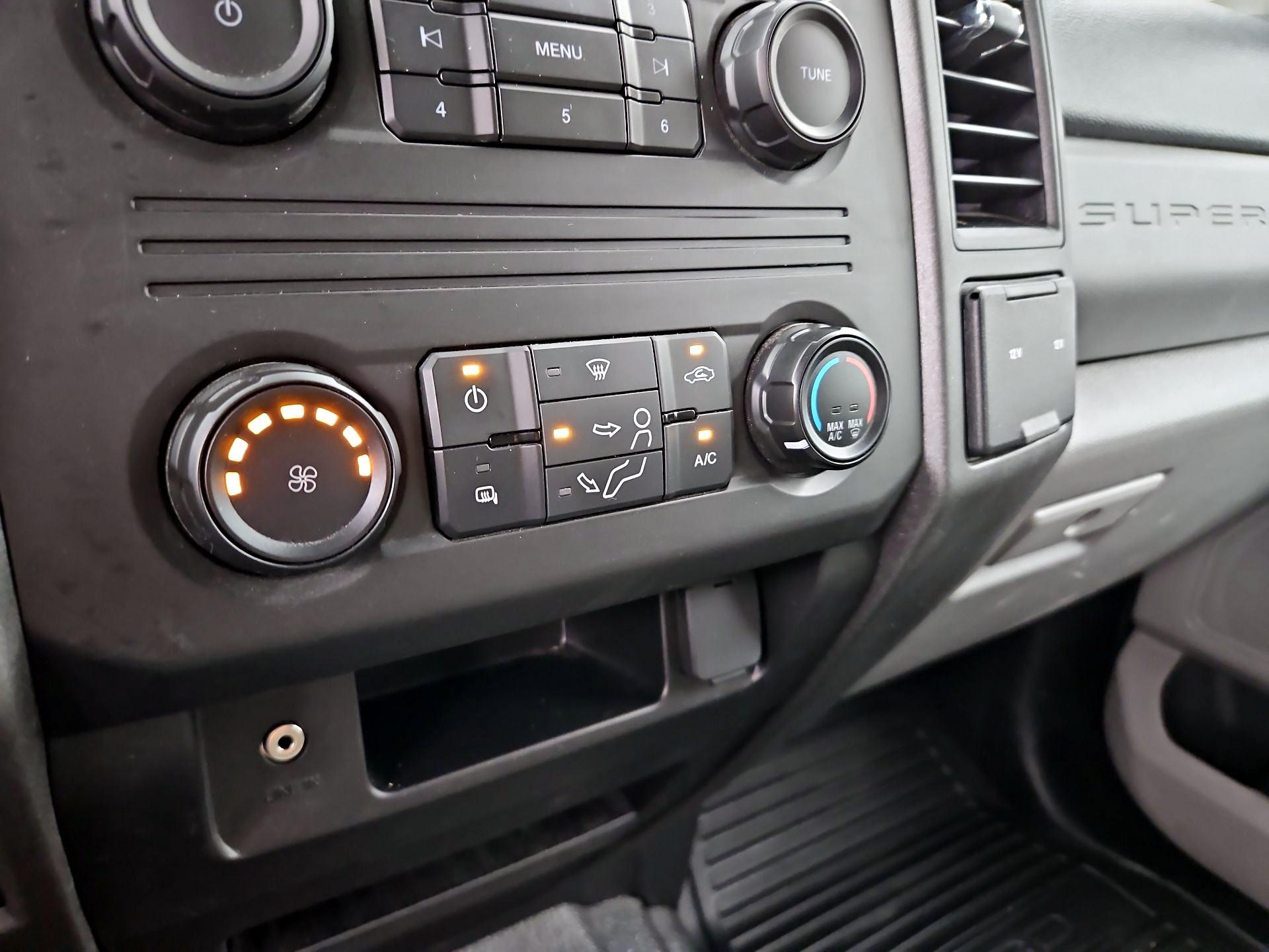 Thumbnail: 2019 Ford F-250 - 15