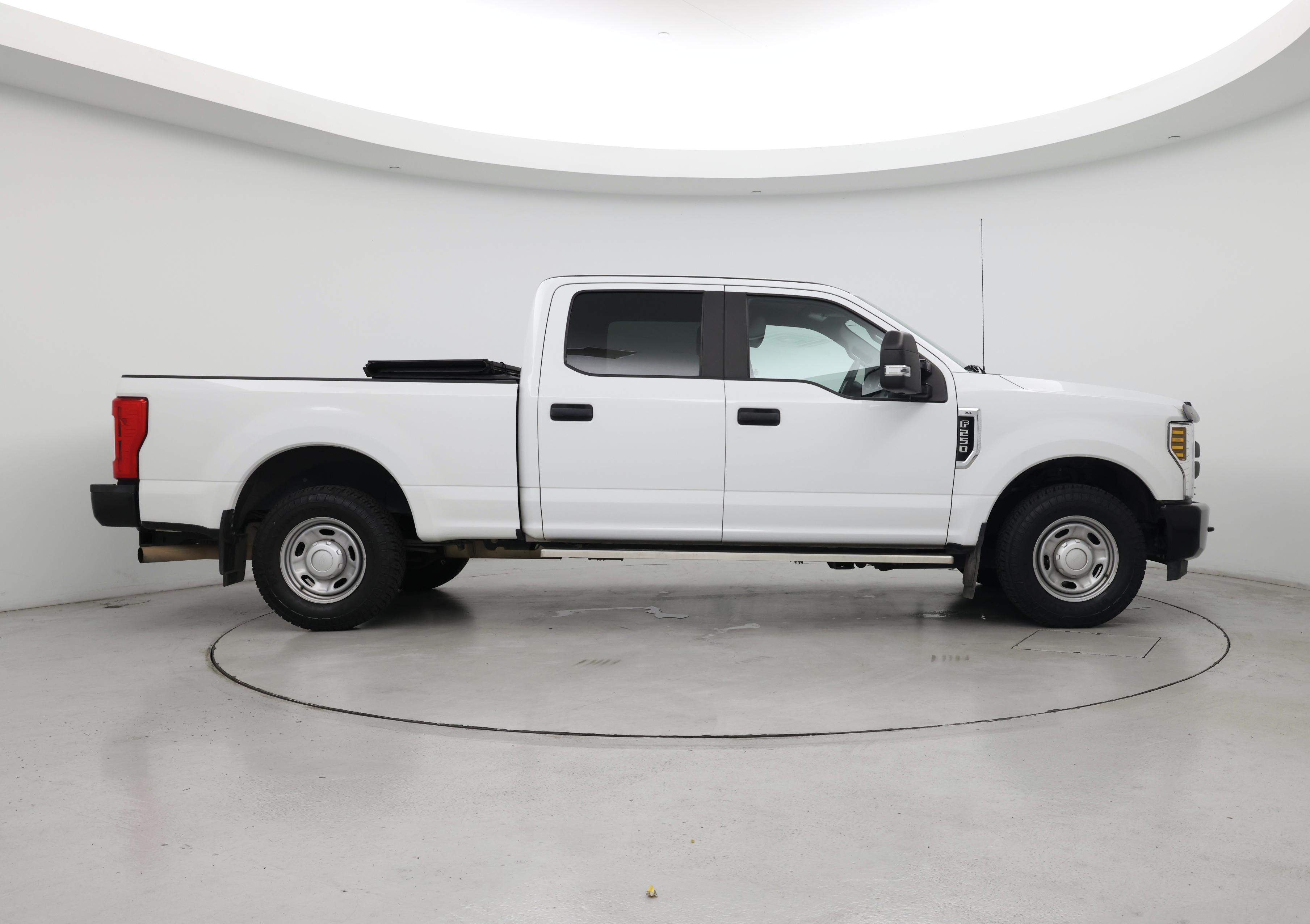 Thumbnail: 2019 Ford F-250 - 7
