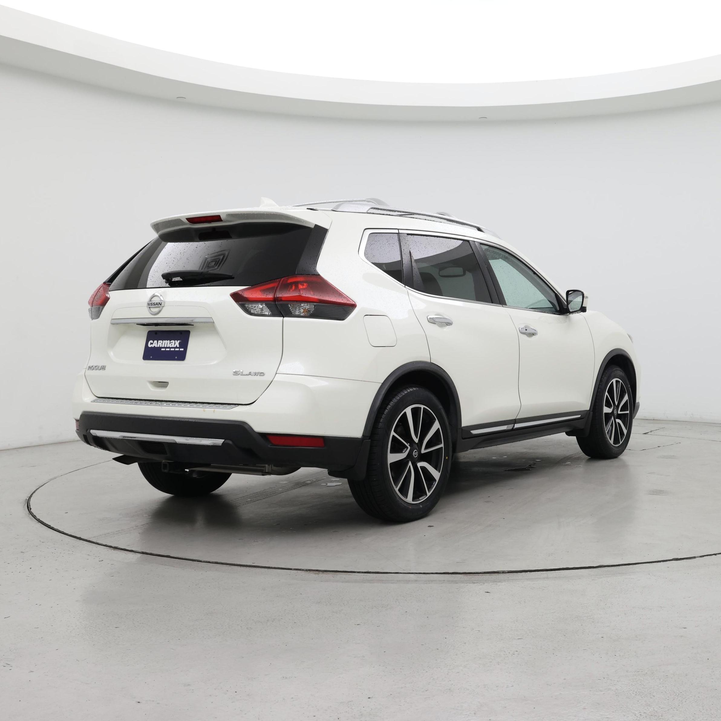 Thumbnail: 2018 Nissan Rogue - 8