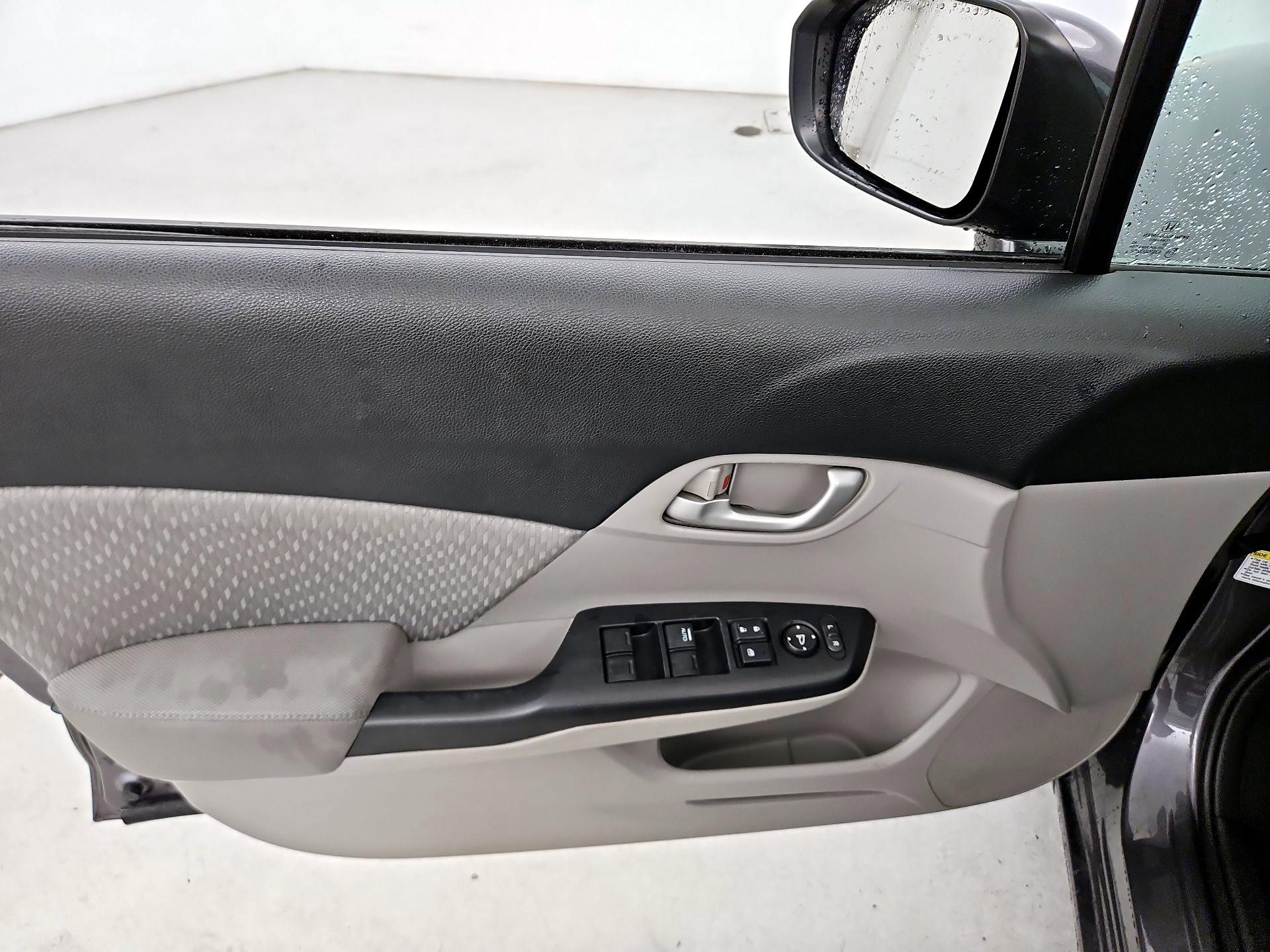 Thumbnail: 2015 Honda Civic - 12