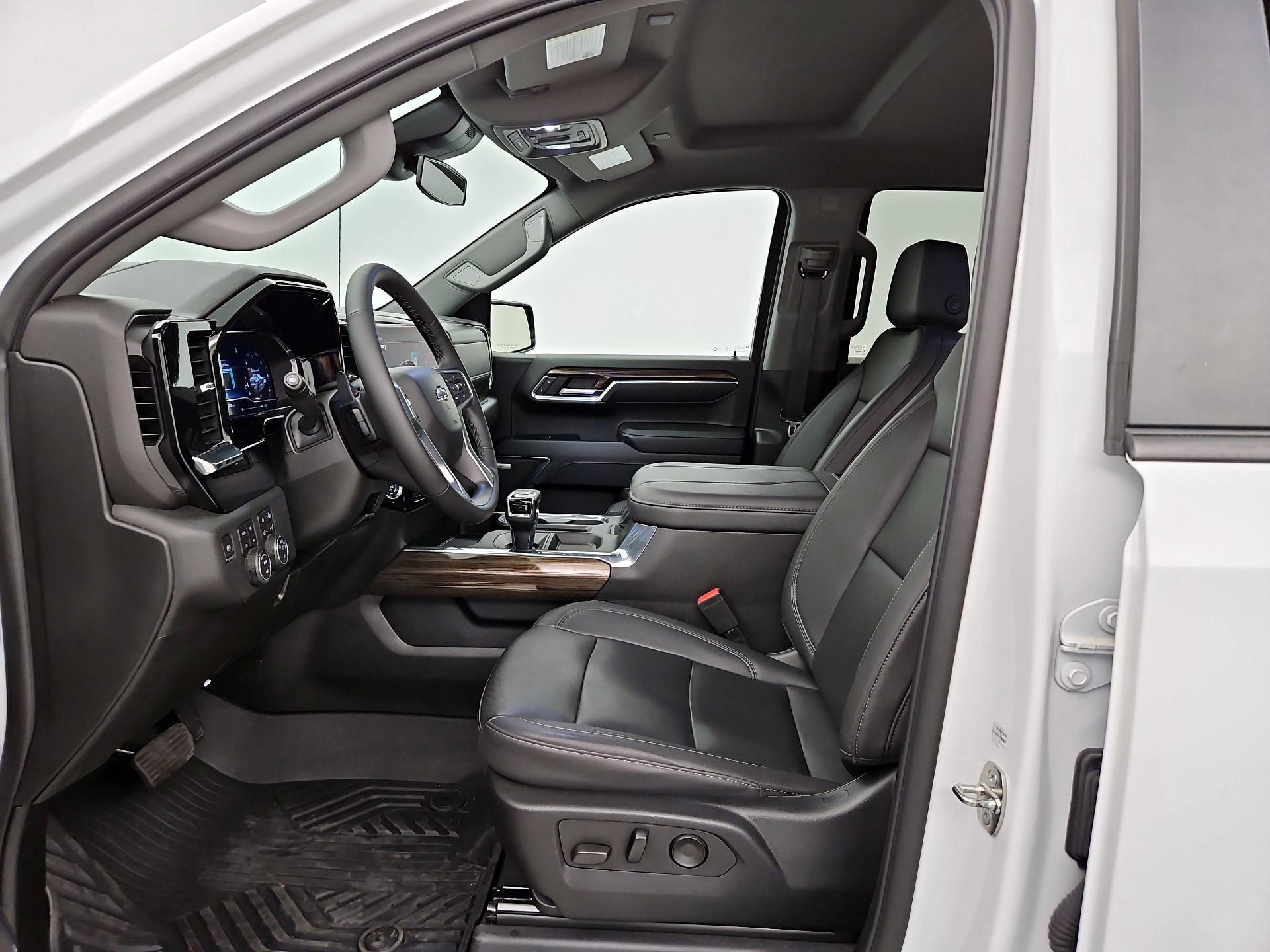 Thumbnail: 2023 Chevrolet Silverado 1500 - 11