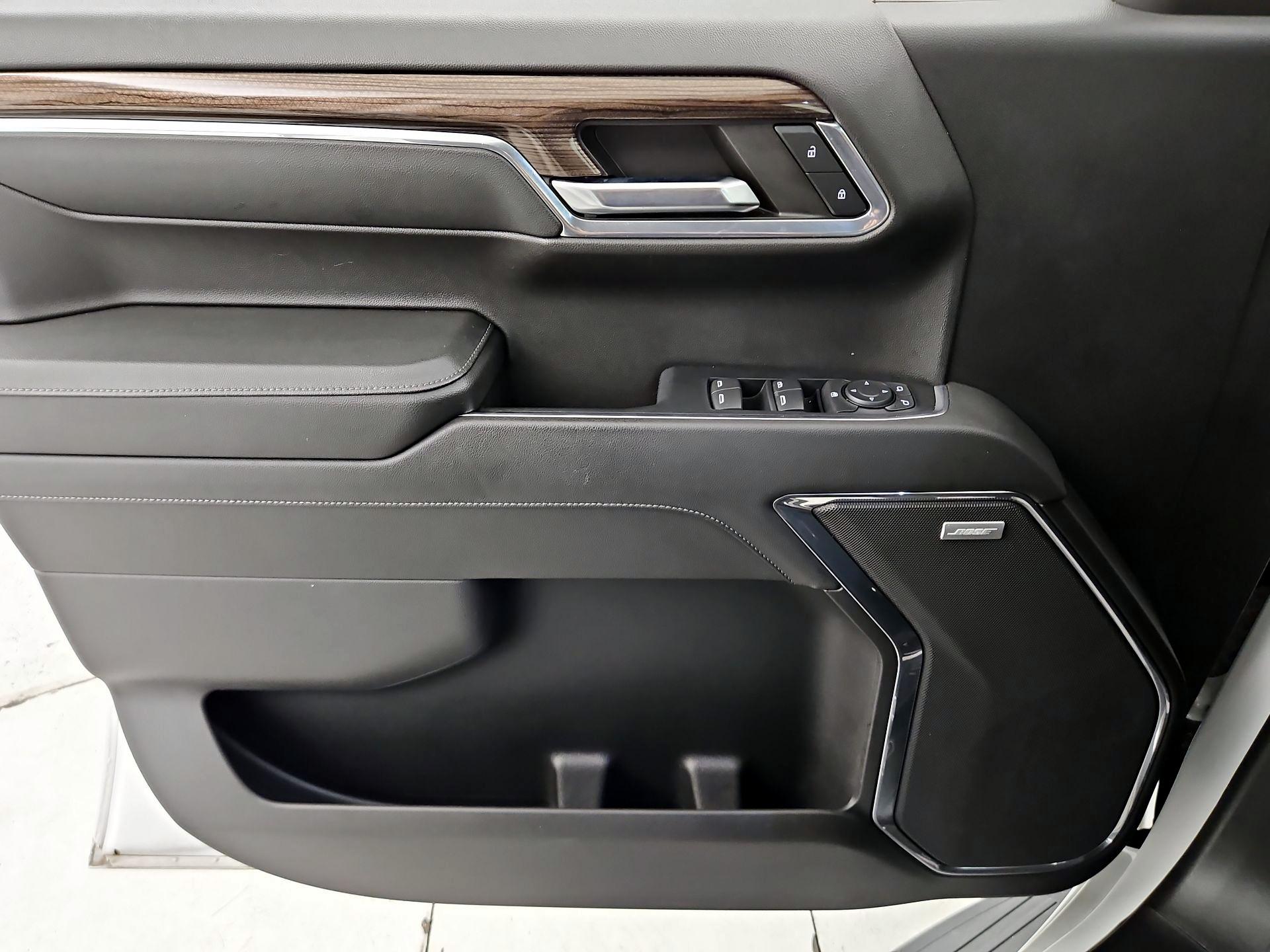 Thumbnail: 2023 Chevrolet Silverado 1500 - 12