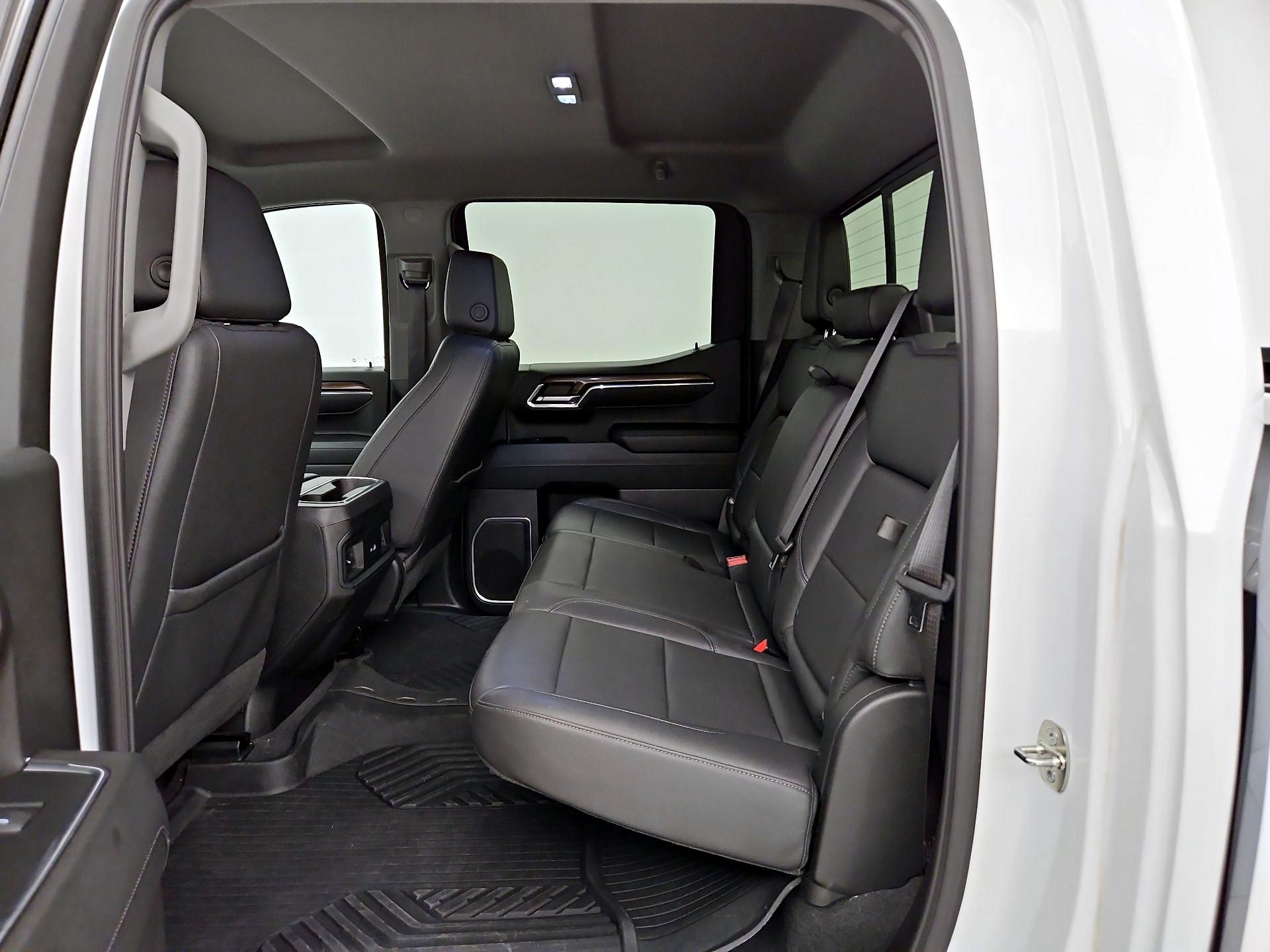 Thumbnail: 2023 Chevrolet Silverado 1500 - 20
