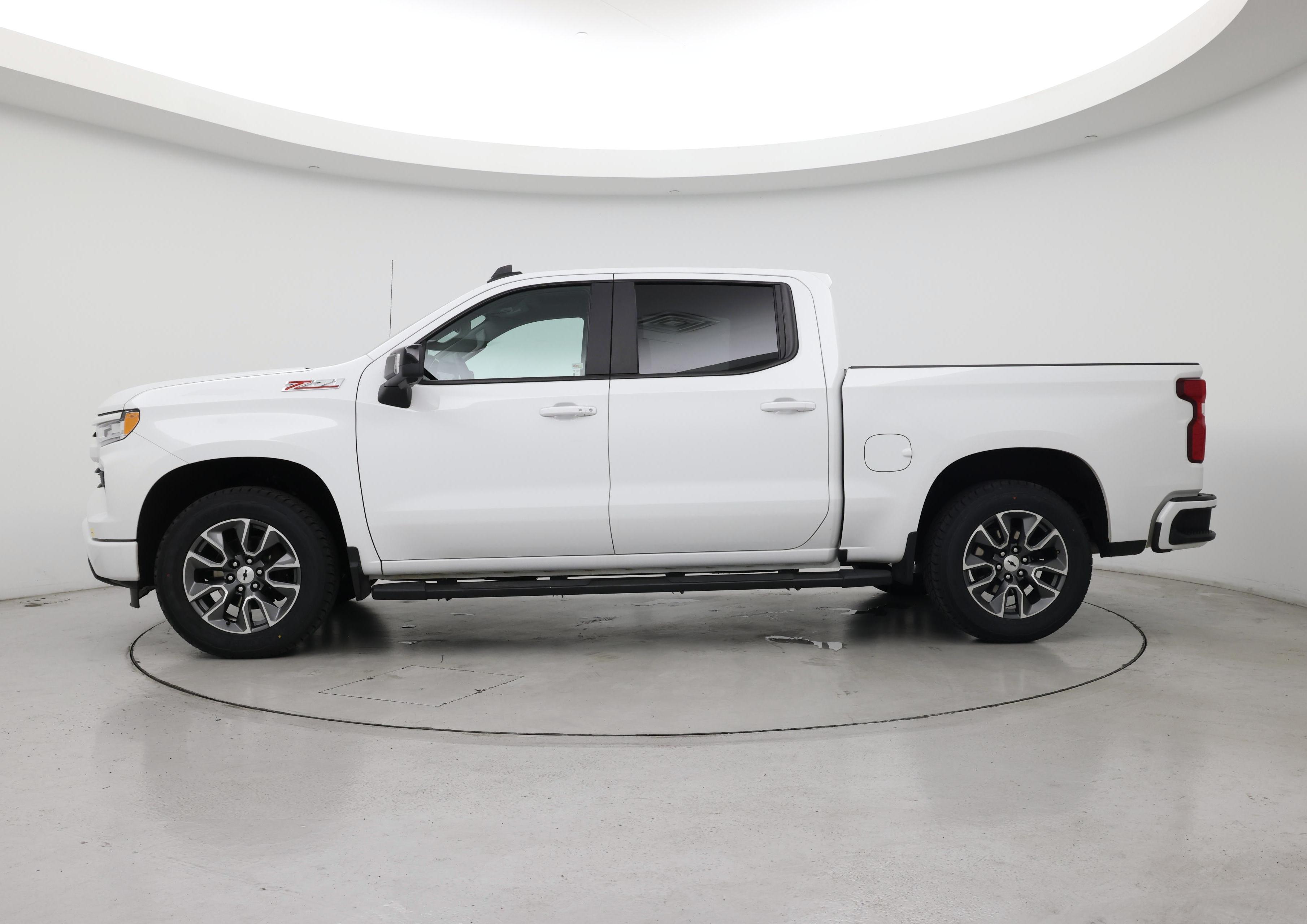 Thumbnail: 2023 Chevrolet Silverado 1500 - 3