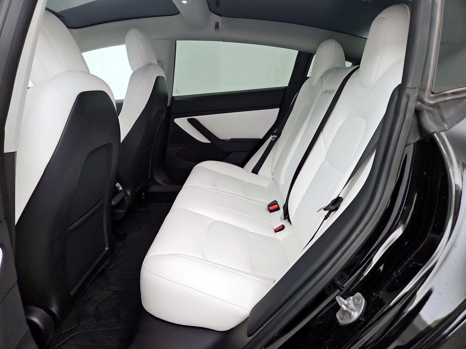 Thumbnail: 2019 Tesla Model 3 - 18