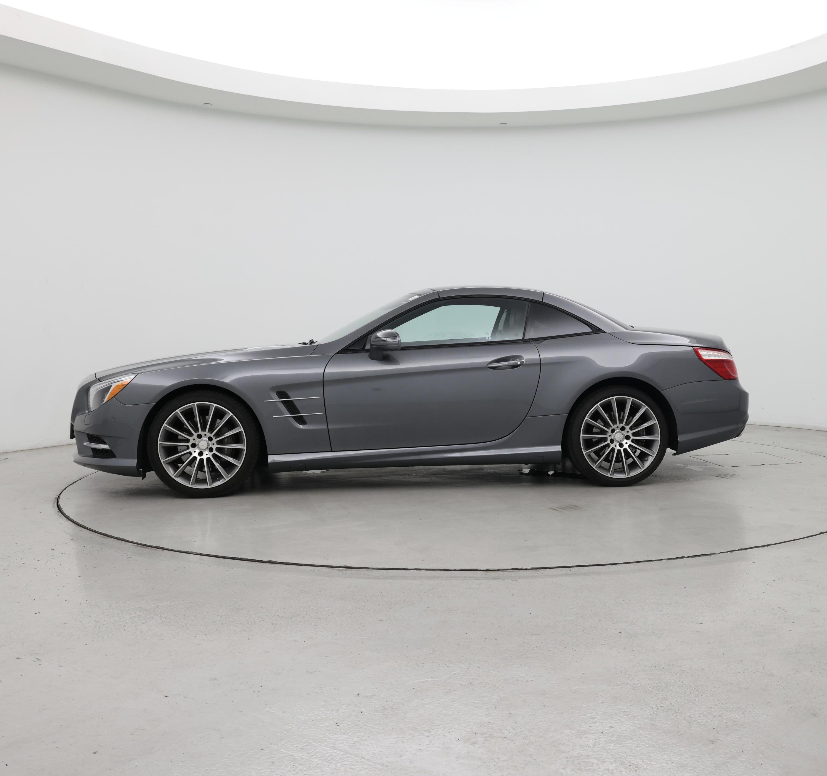 Thumbnail: 2016 Mercedes-Benz SL-Class - 3