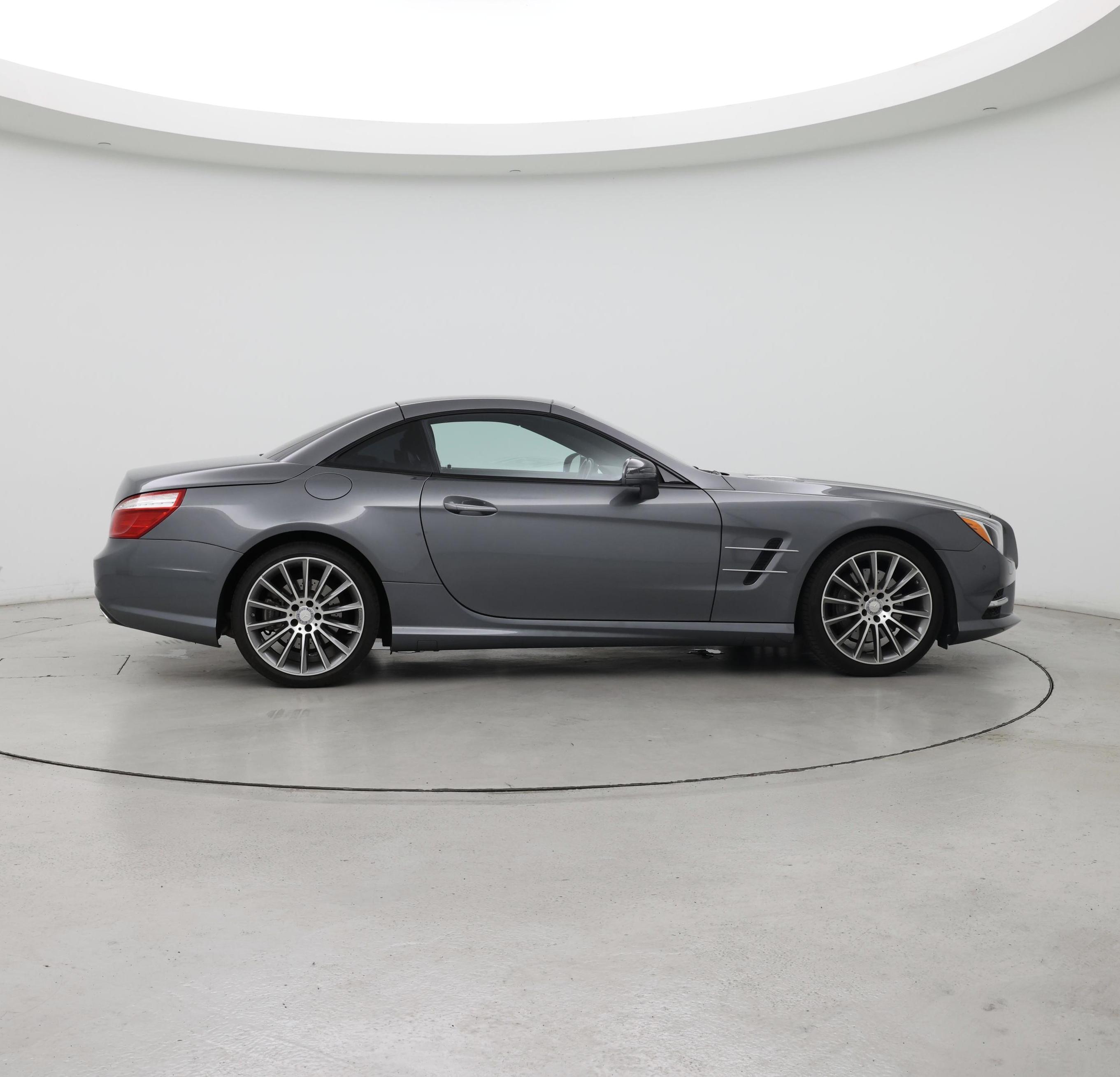 Thumbnail: 2016 Mercedes-Benz SL-Class - 7