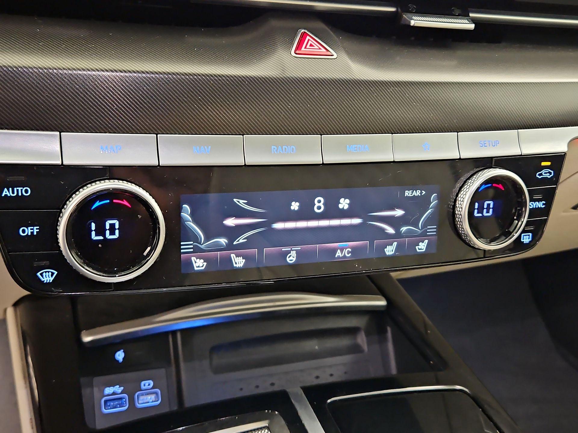 Thumbnail: 2024 Genesis G80 - 17