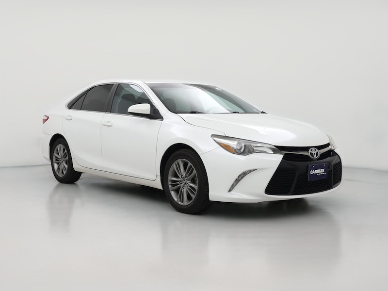 2016 Toyota Camry SE -
                  Saint Louis, MO