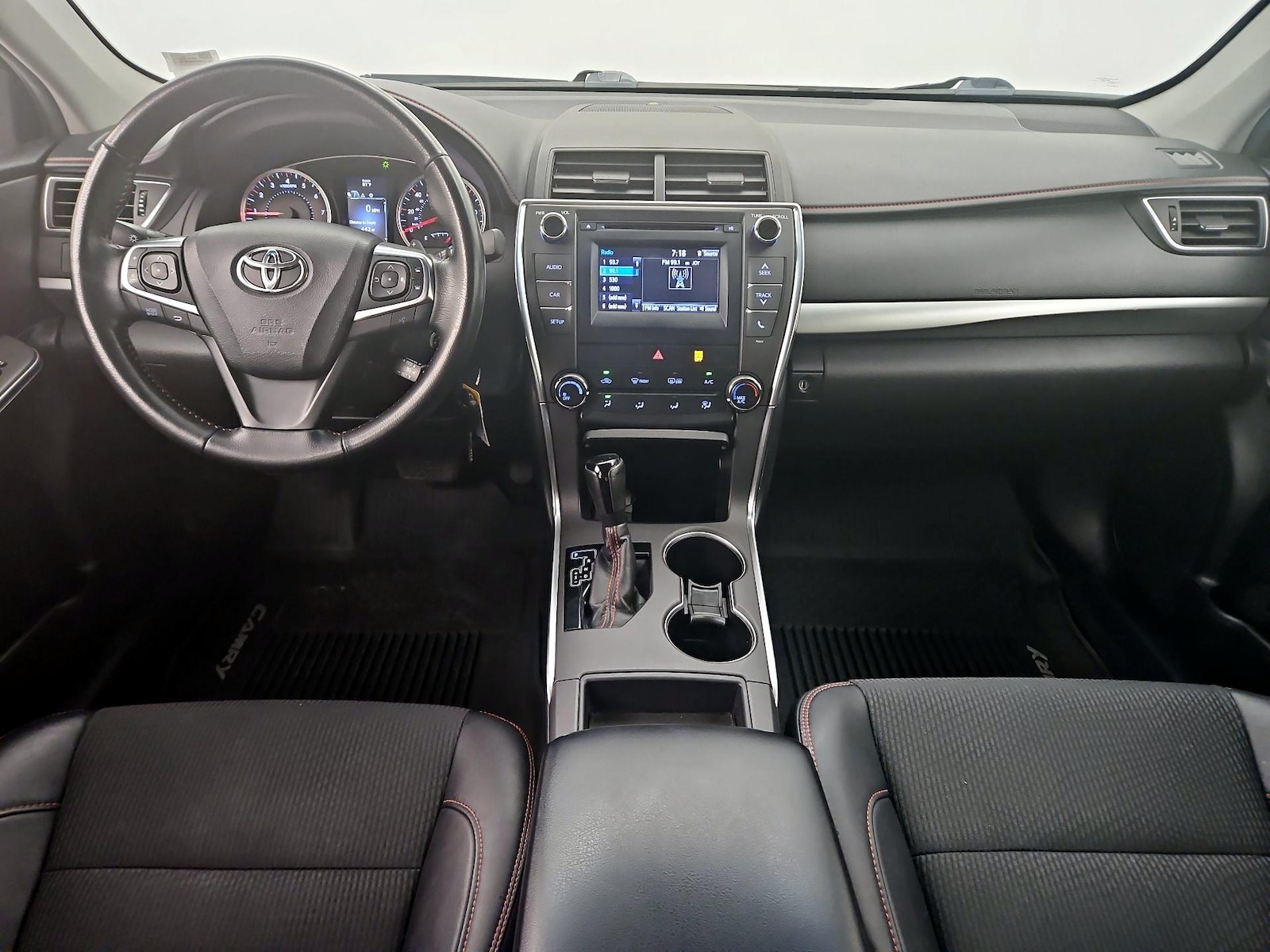 2016 Toyota Camry Special Edition - Photo 10