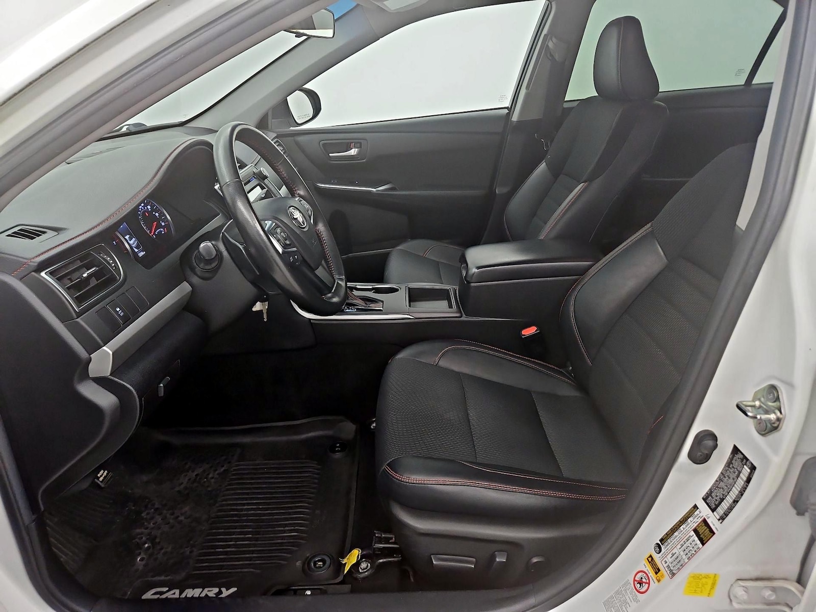 2016 Toyota Camry Special Edition - Photo 12