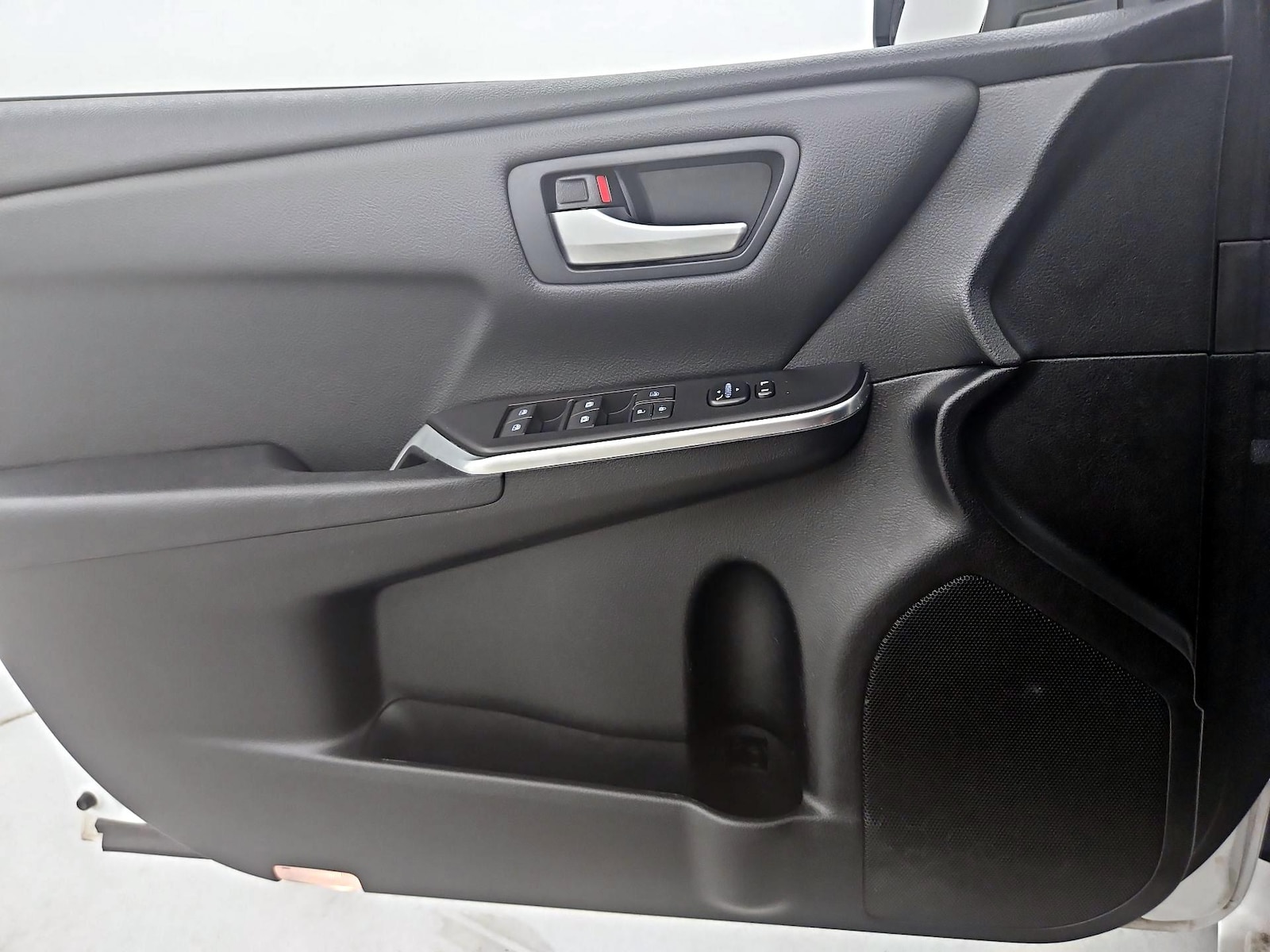 2016 Toyota Camry Special Edition - Photo 13
