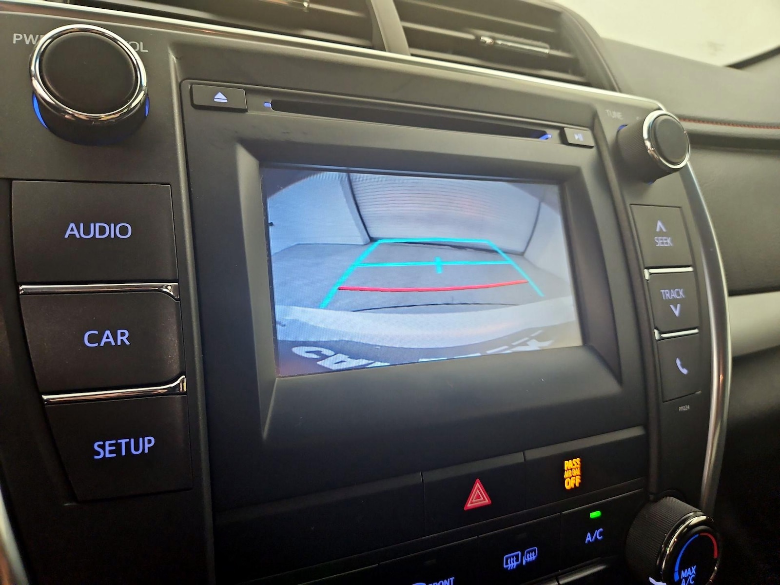 2016 Toyota Camry Special Edition - Photo 15
