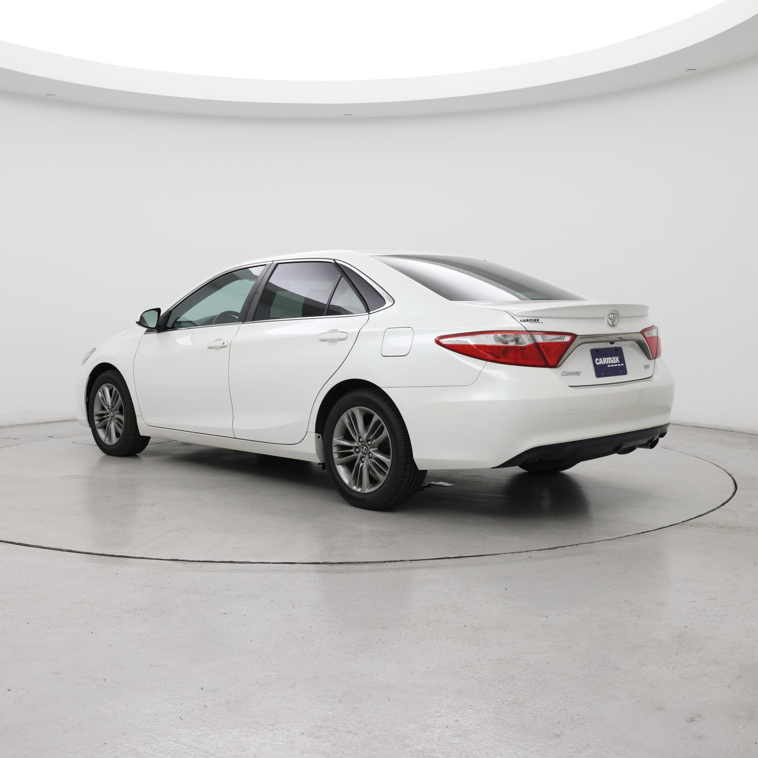 Thumbnail: 2016 Toyota Camry - 2
