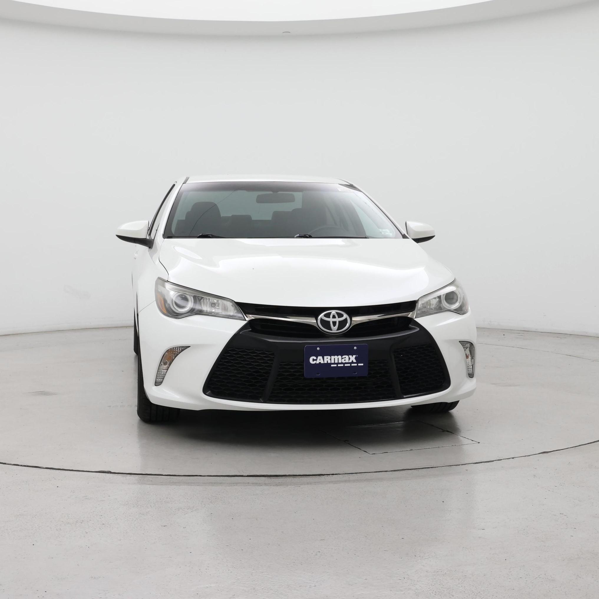 Thumbnail: 2016 Toyota Camry - 5