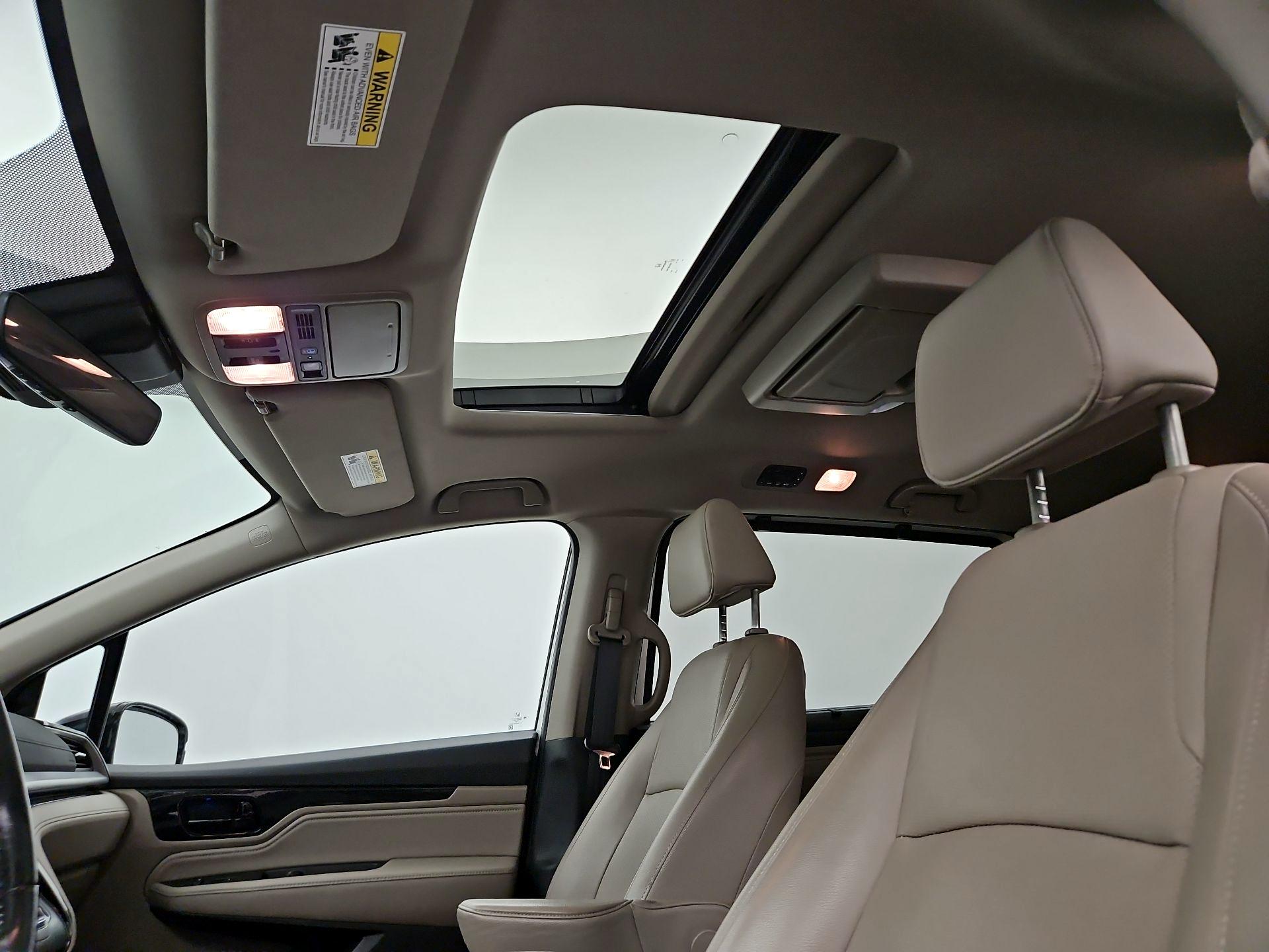 Thumbnail: 2019 Honda Odyssey - 20