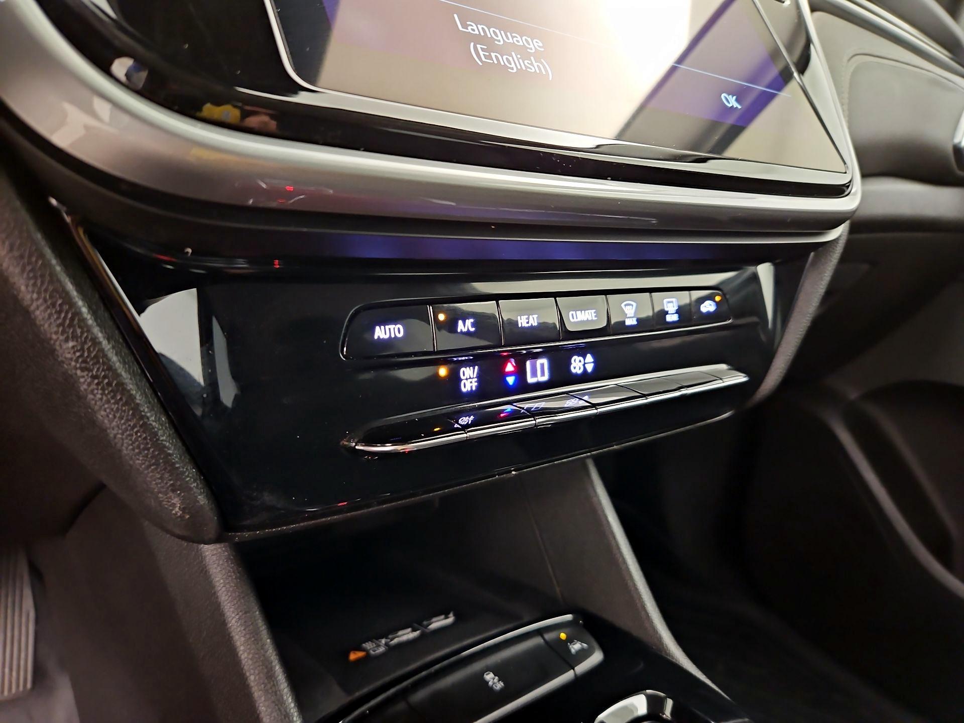 Thumbnail: 2023 Chevrolet Bolt EUV - 16