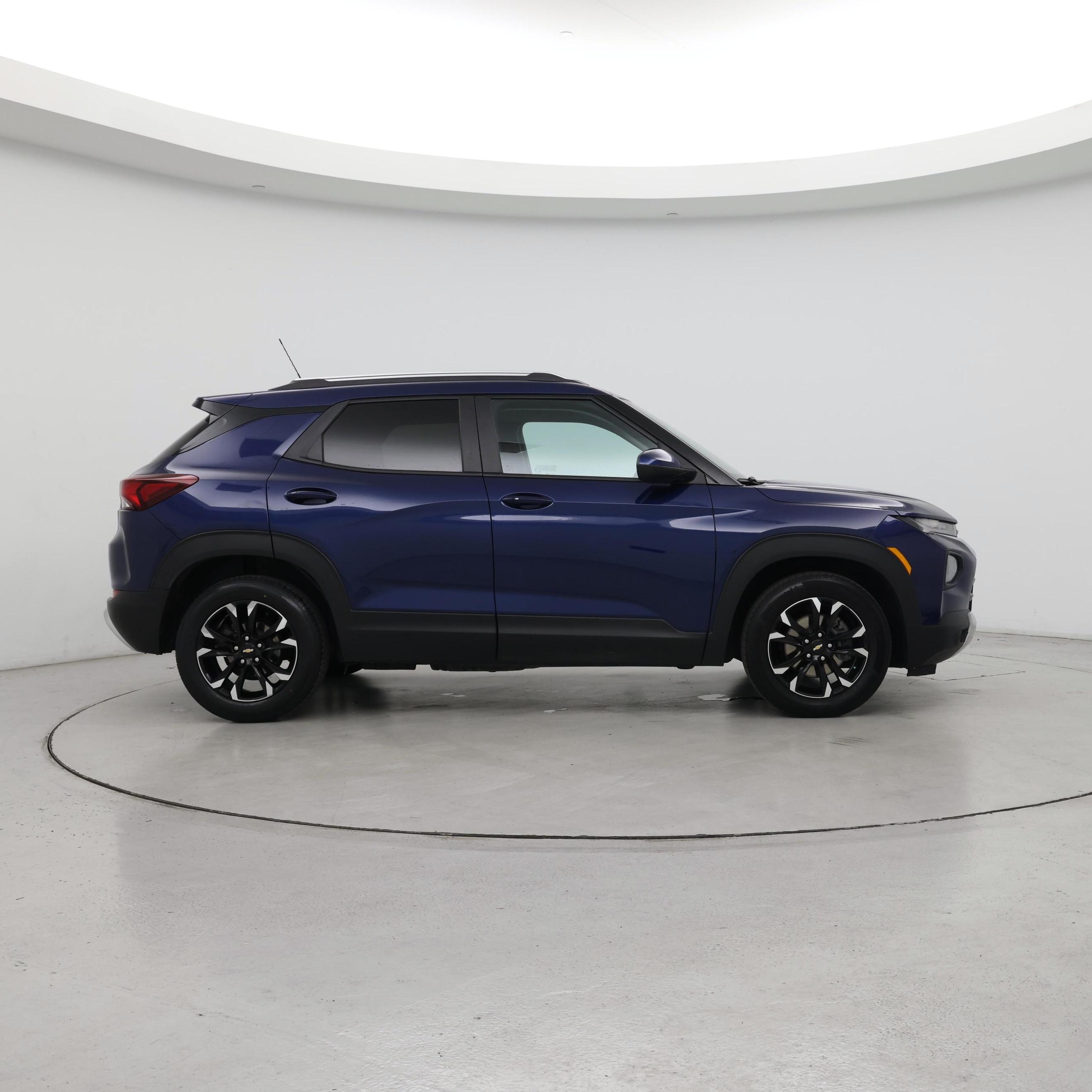 Thumbnail: 2023 Chevrolet TrailBlazer - 7