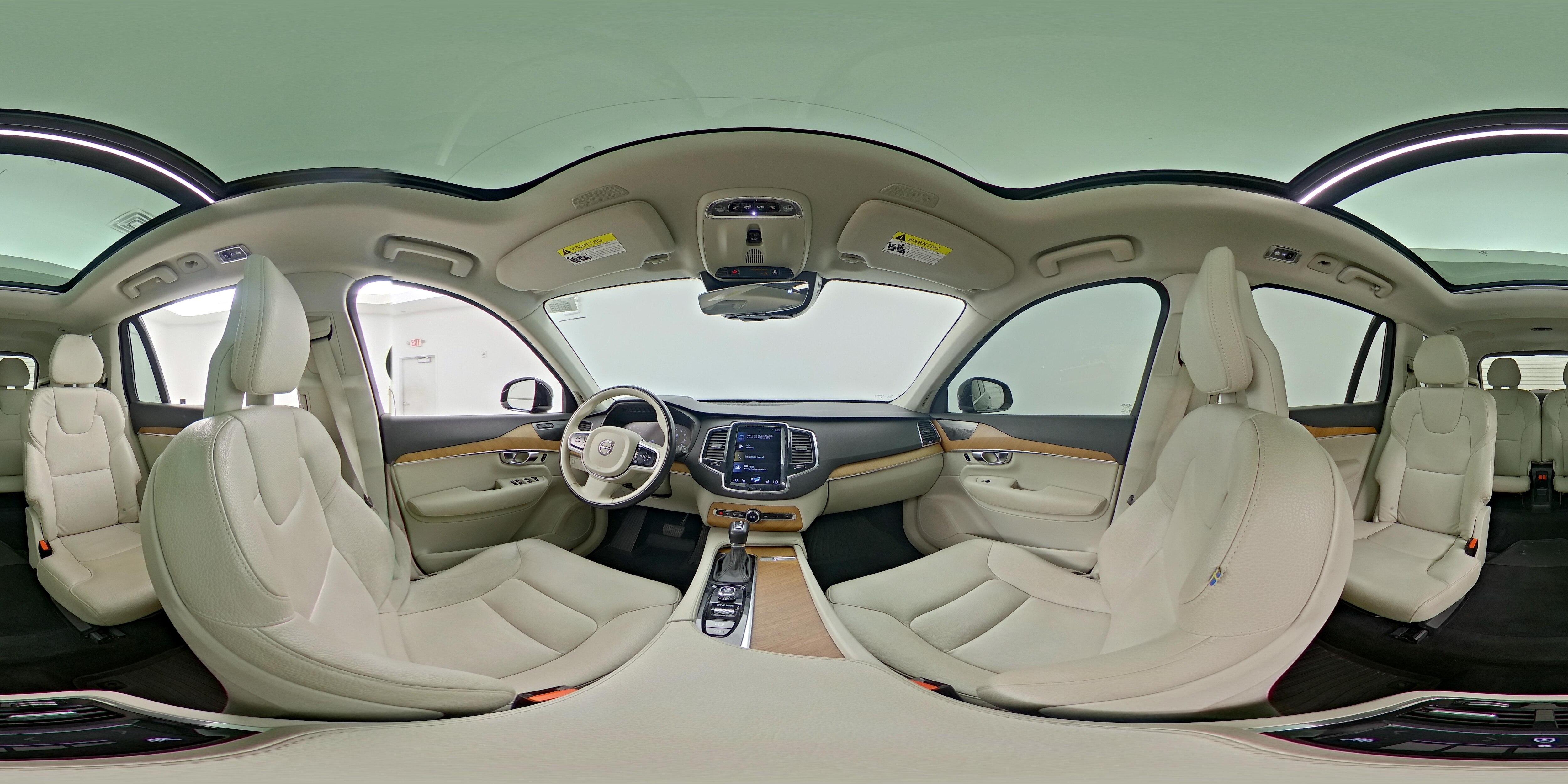 2021 Volvo XC90 Momentum - Photo 29