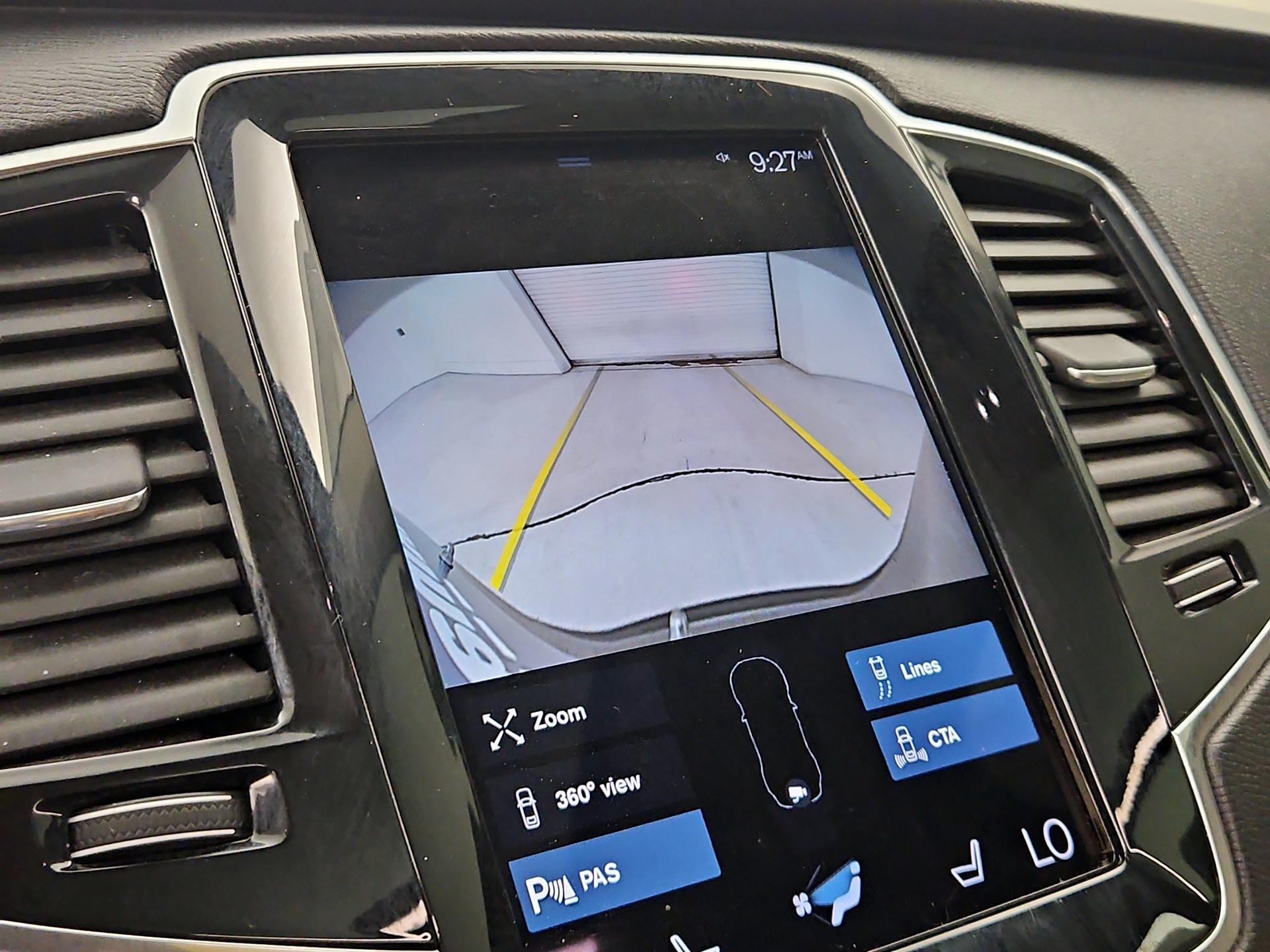 Thumbnail: 2021 Volvo XC90 - 15