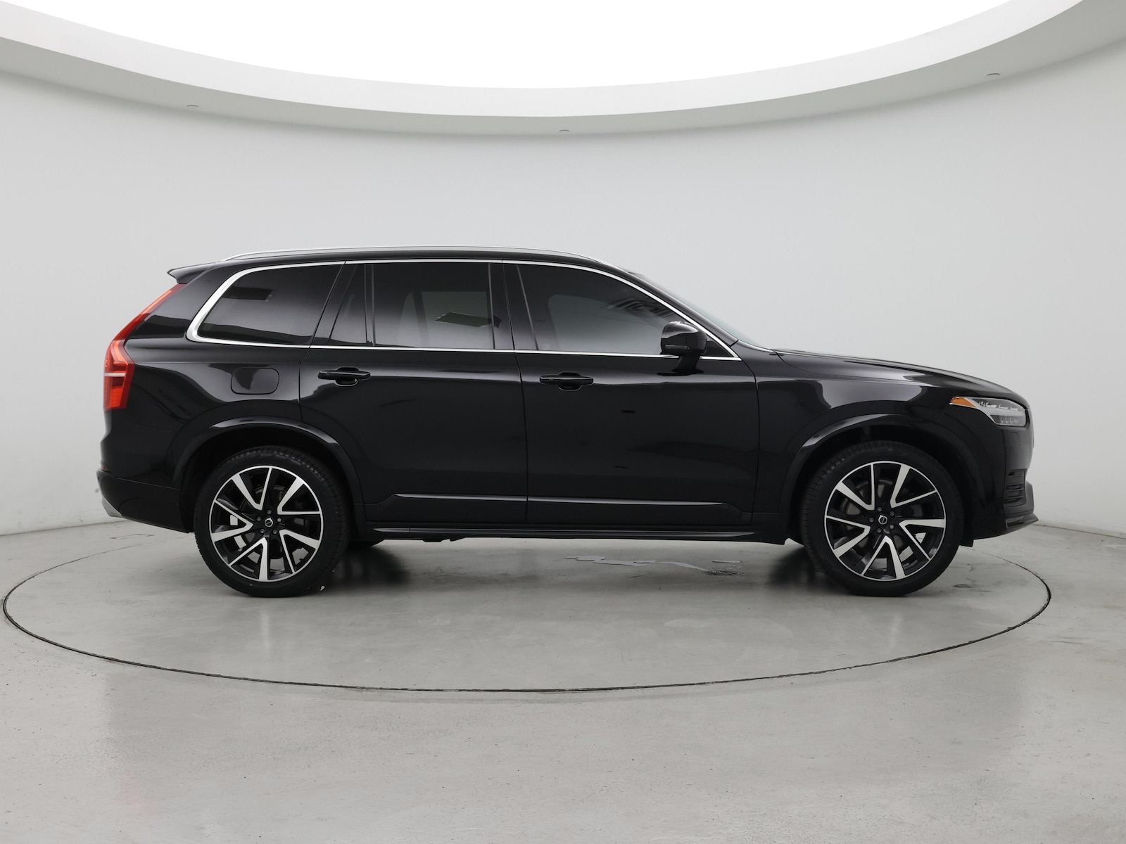 2021 Volvo XC90 Momentum - Photo 8