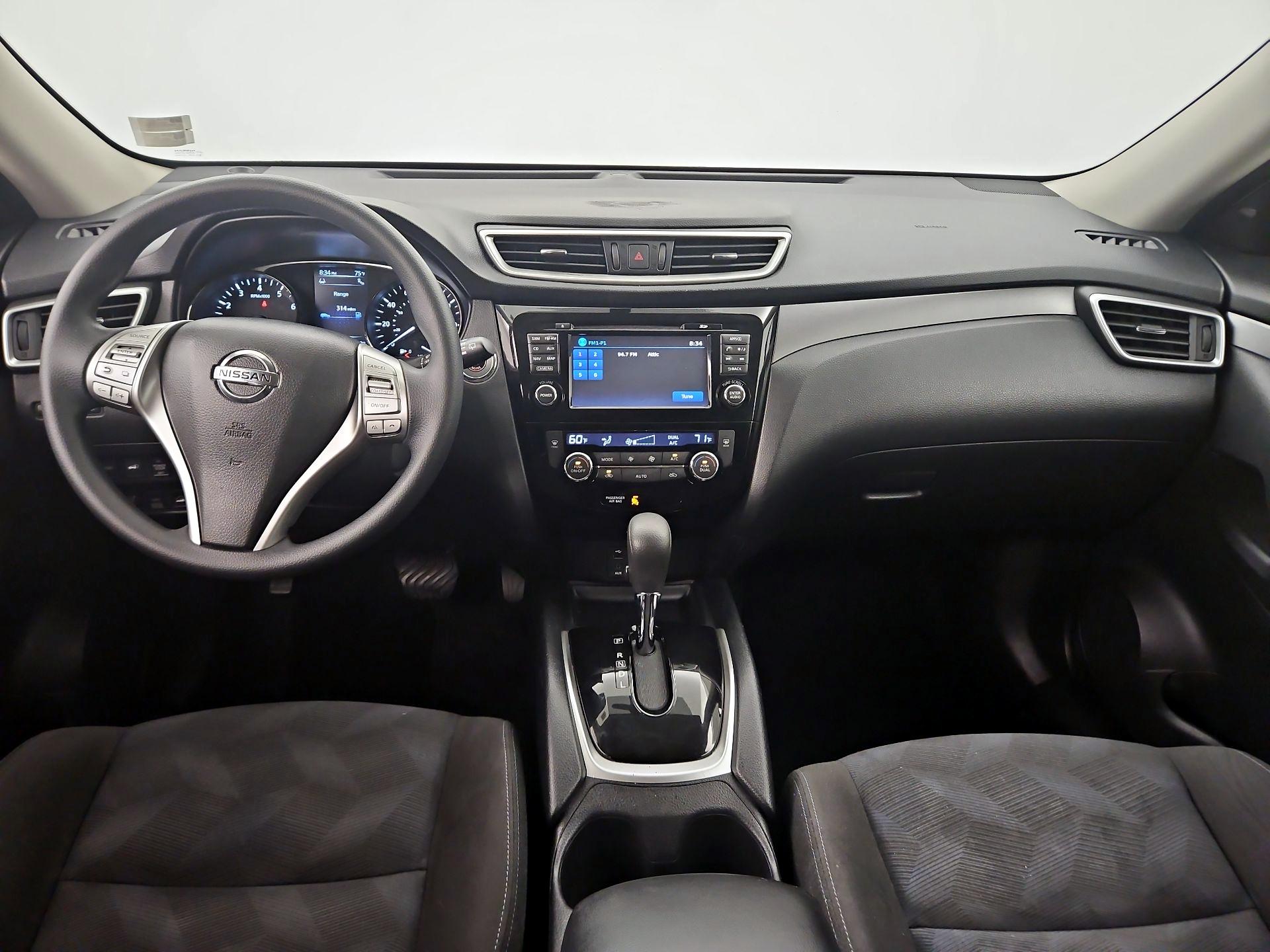 Thumbnail: 2015 Nissan Rogue - 9