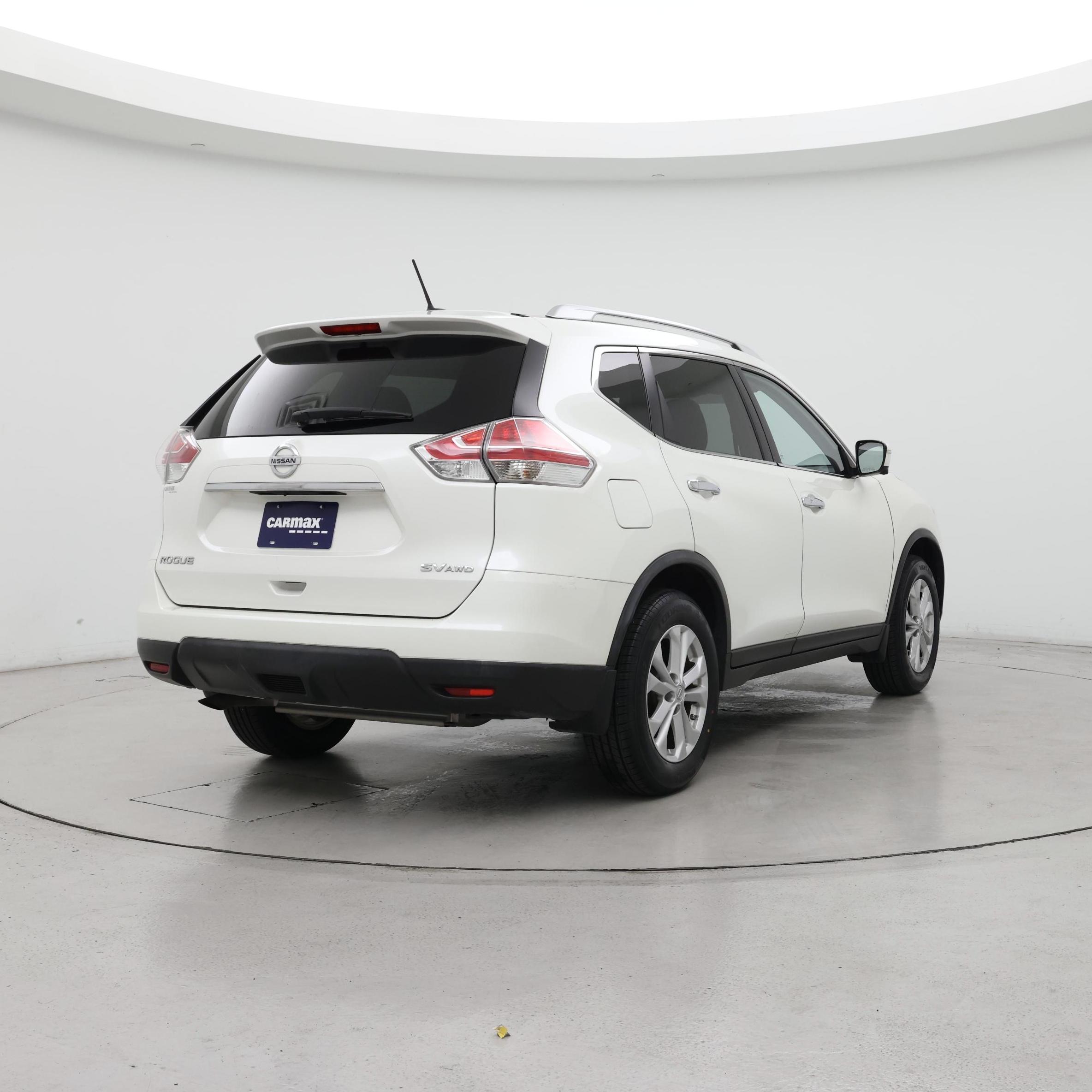 Thumbnail: 2015 Nissan Rogue - 8