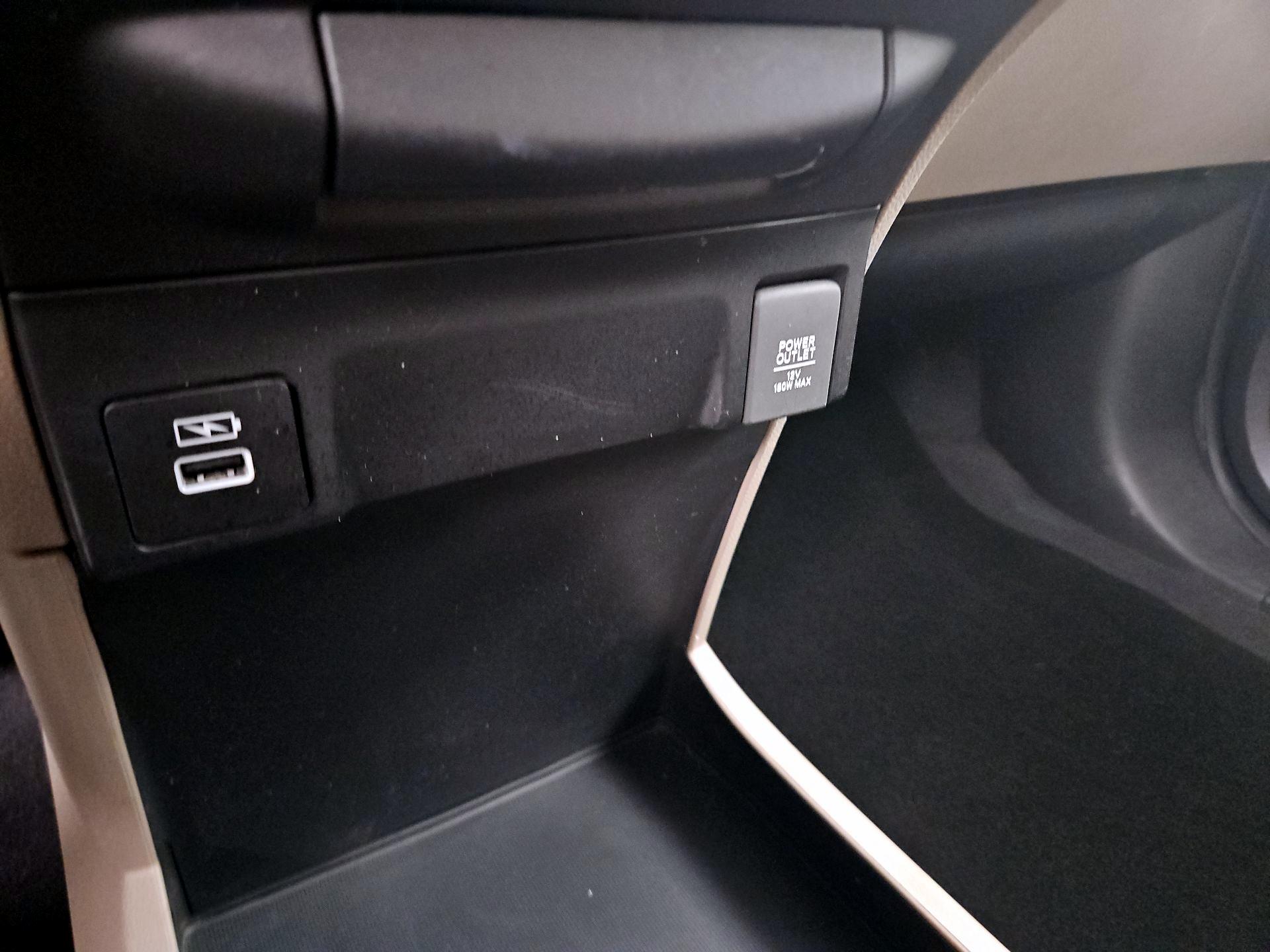 Thumbnail: 2021 Honda Odyssey - 18
