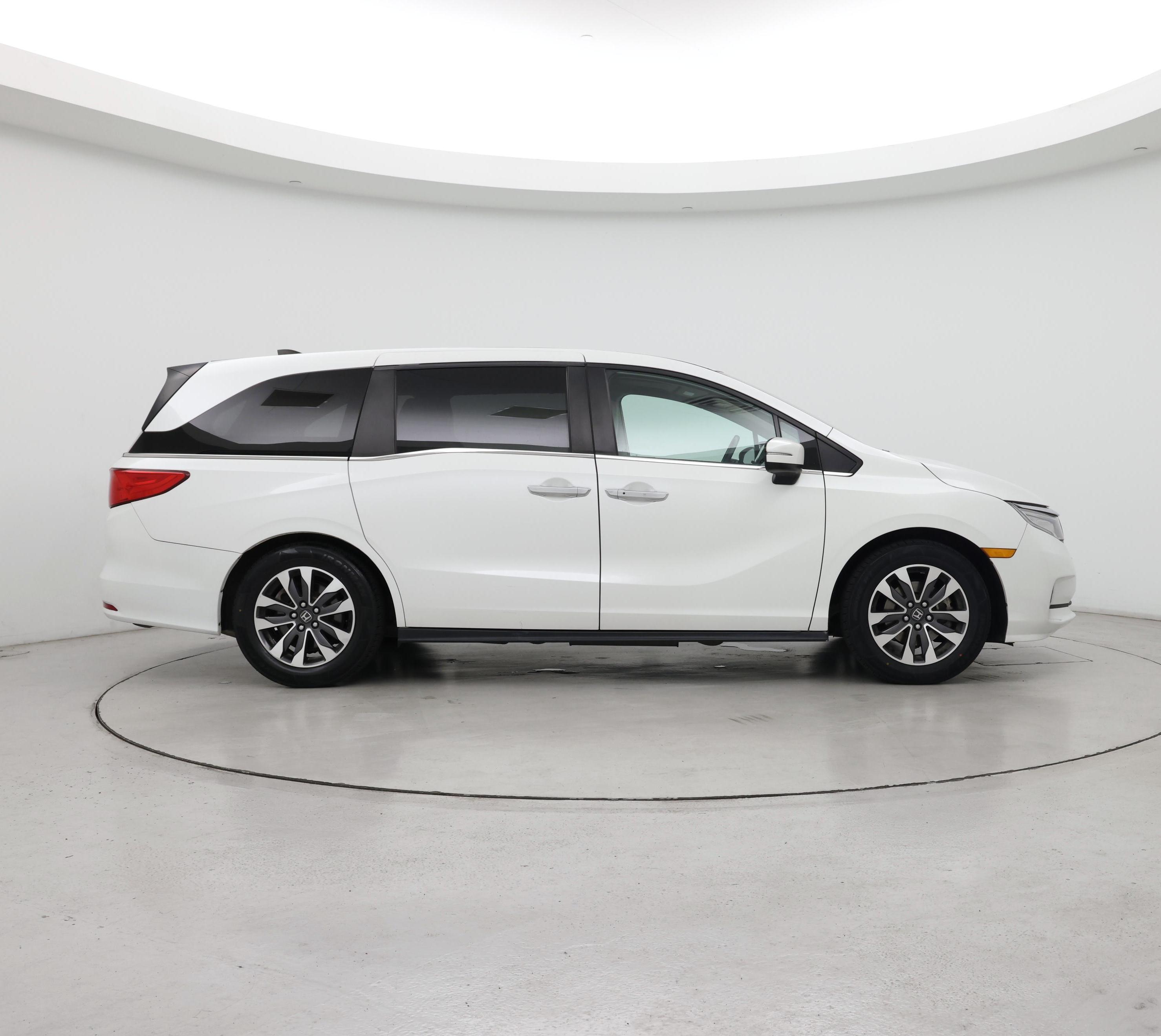 Thumbnail: 2021 Honda Odyssey - 7