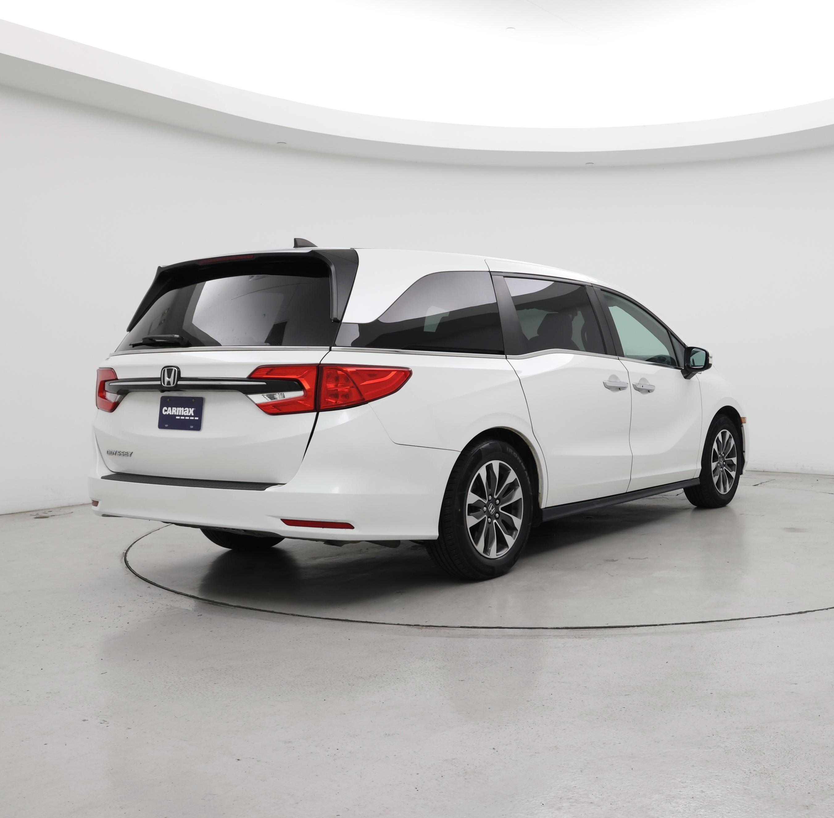 Thumbnail: 2021 Honda Odyssey - 8
