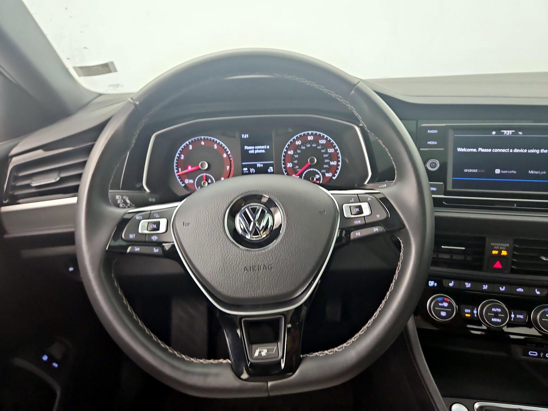 Thumbnail: 2021 Volkswagen Jetta - 10