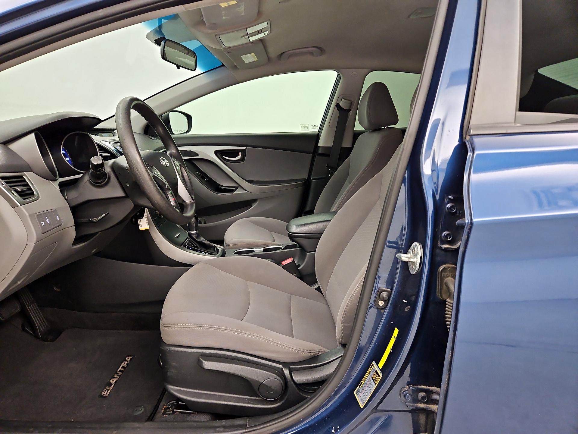 Thumbnail: 2015 Hyundai Elantra - 11