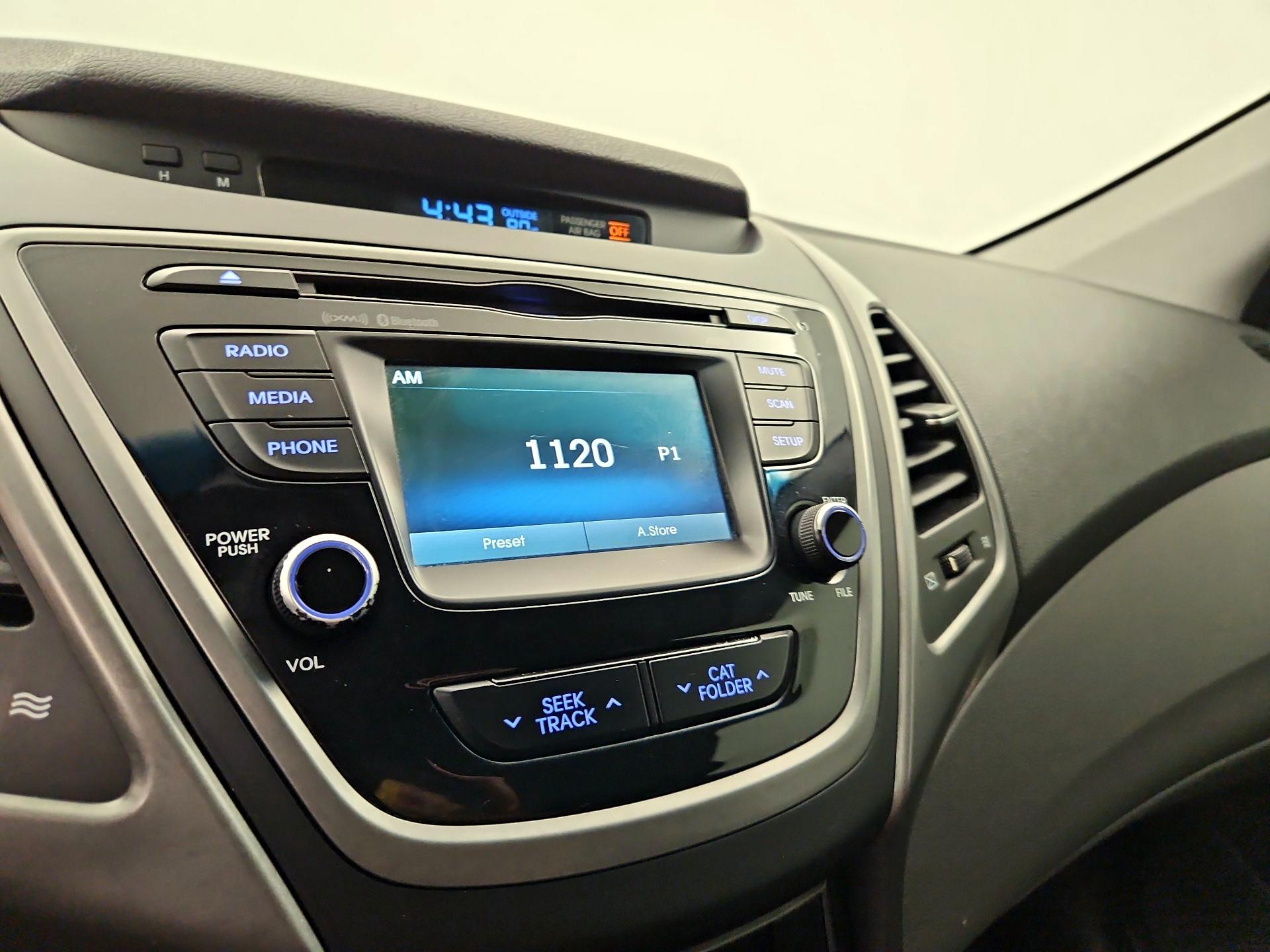 Thumbnail: 2015 Hyundai Elantra - 15