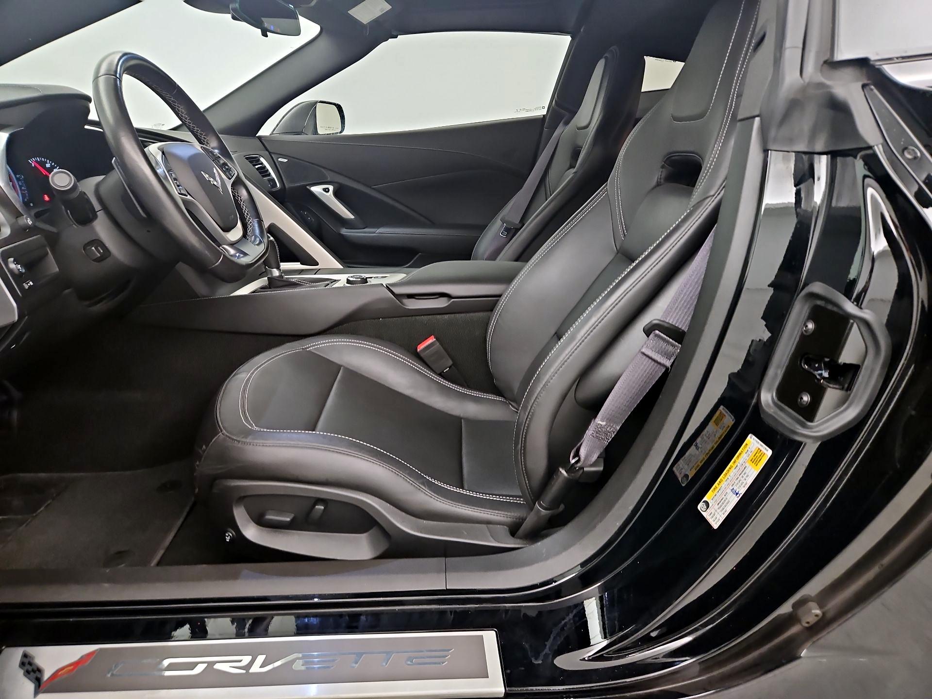Thumbnail: 2017 Chevrolet Corvette - 11