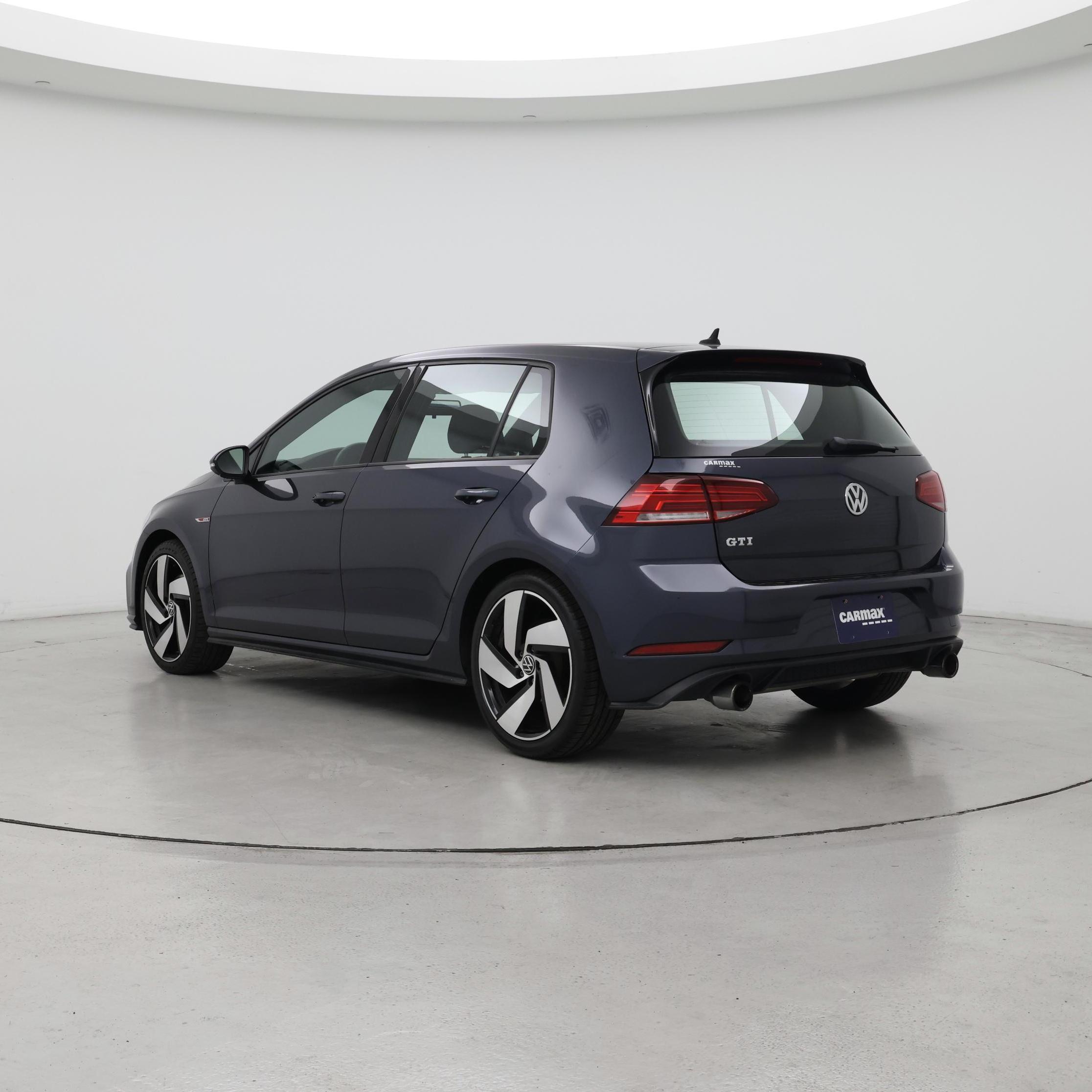 Thumbnail: 2018 Volkswagen Golf - 2